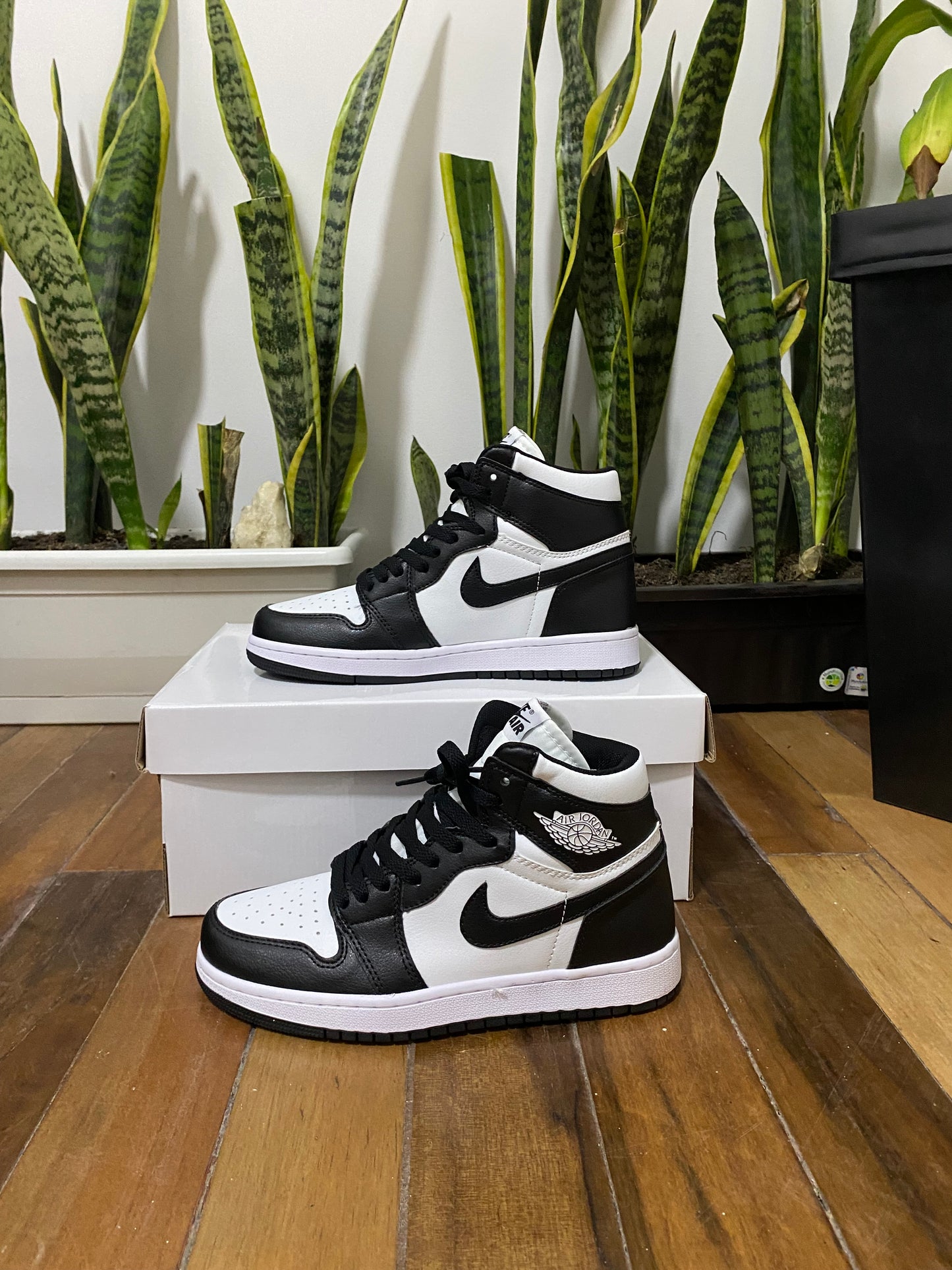 Air Jordan 1 High OG “Panda”