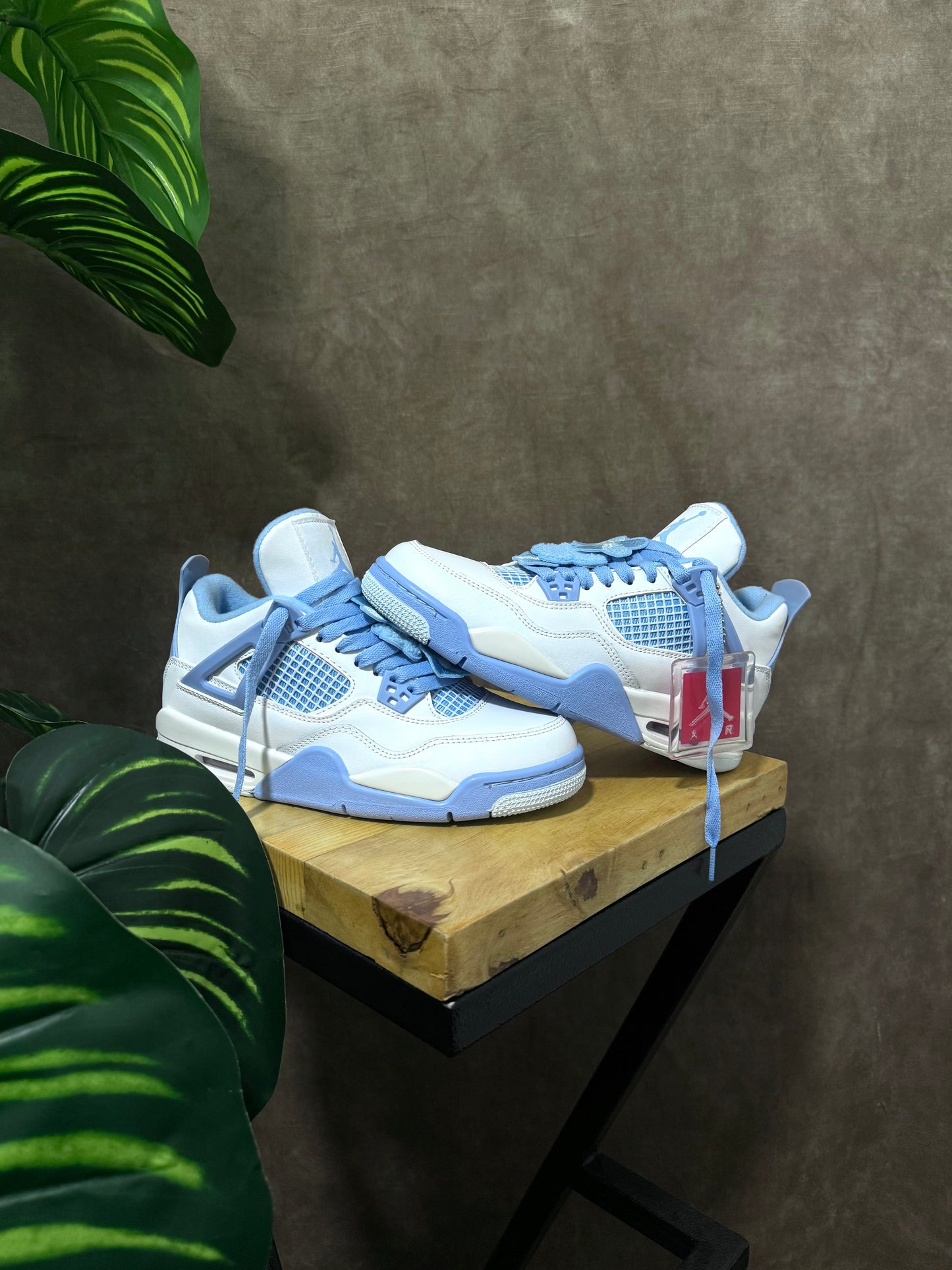 Air Jordan 4 “Aluminum”