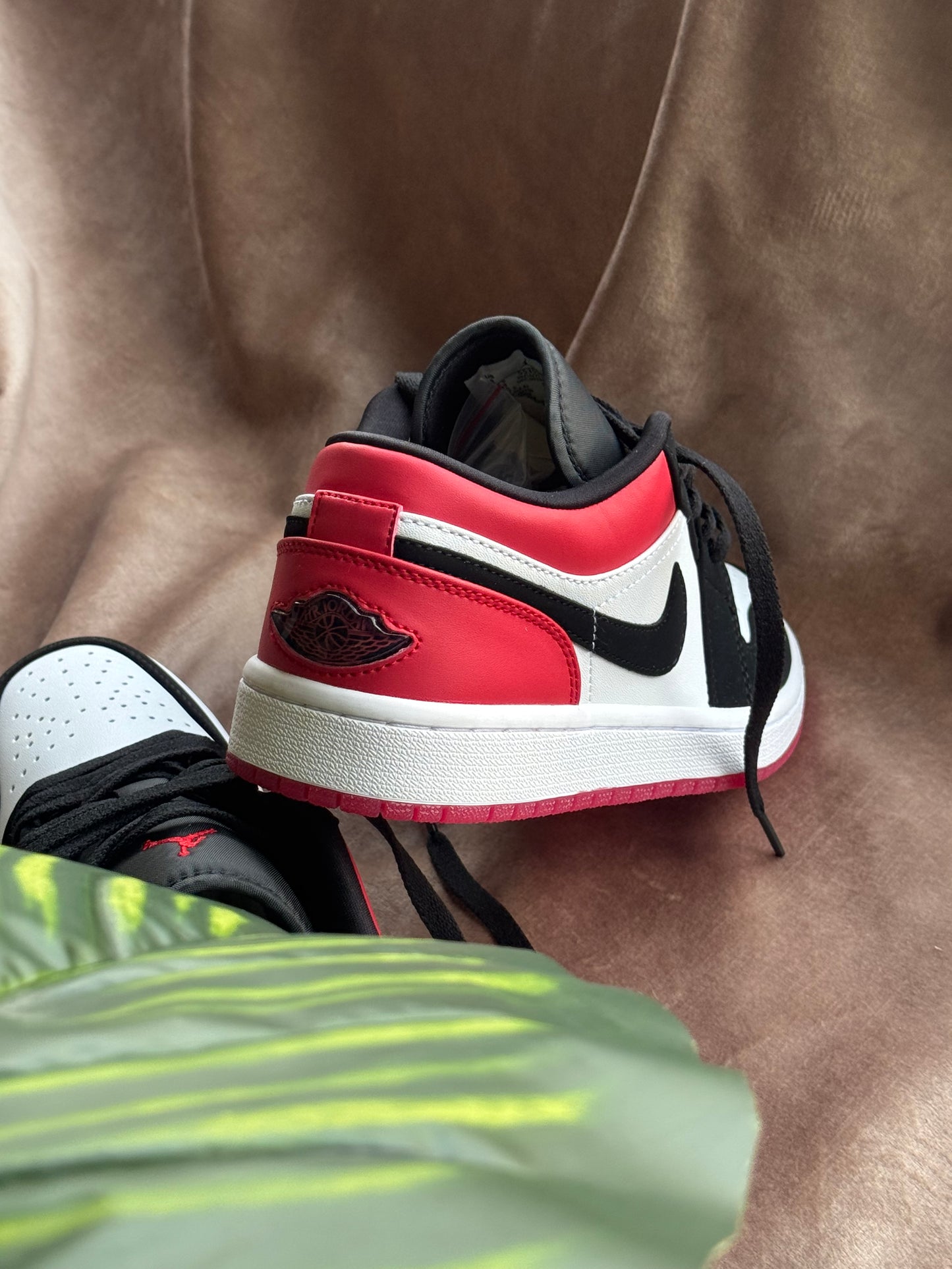 Air Jordan 1 Low “Black Toe”