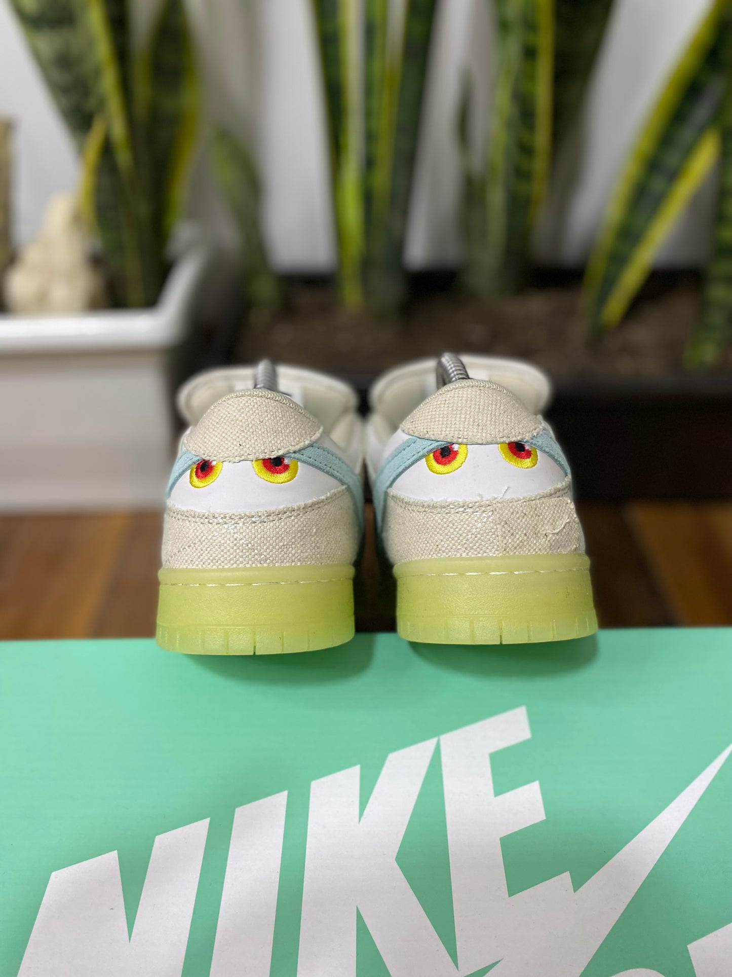 Nike SB Dunk Low “Mummy”