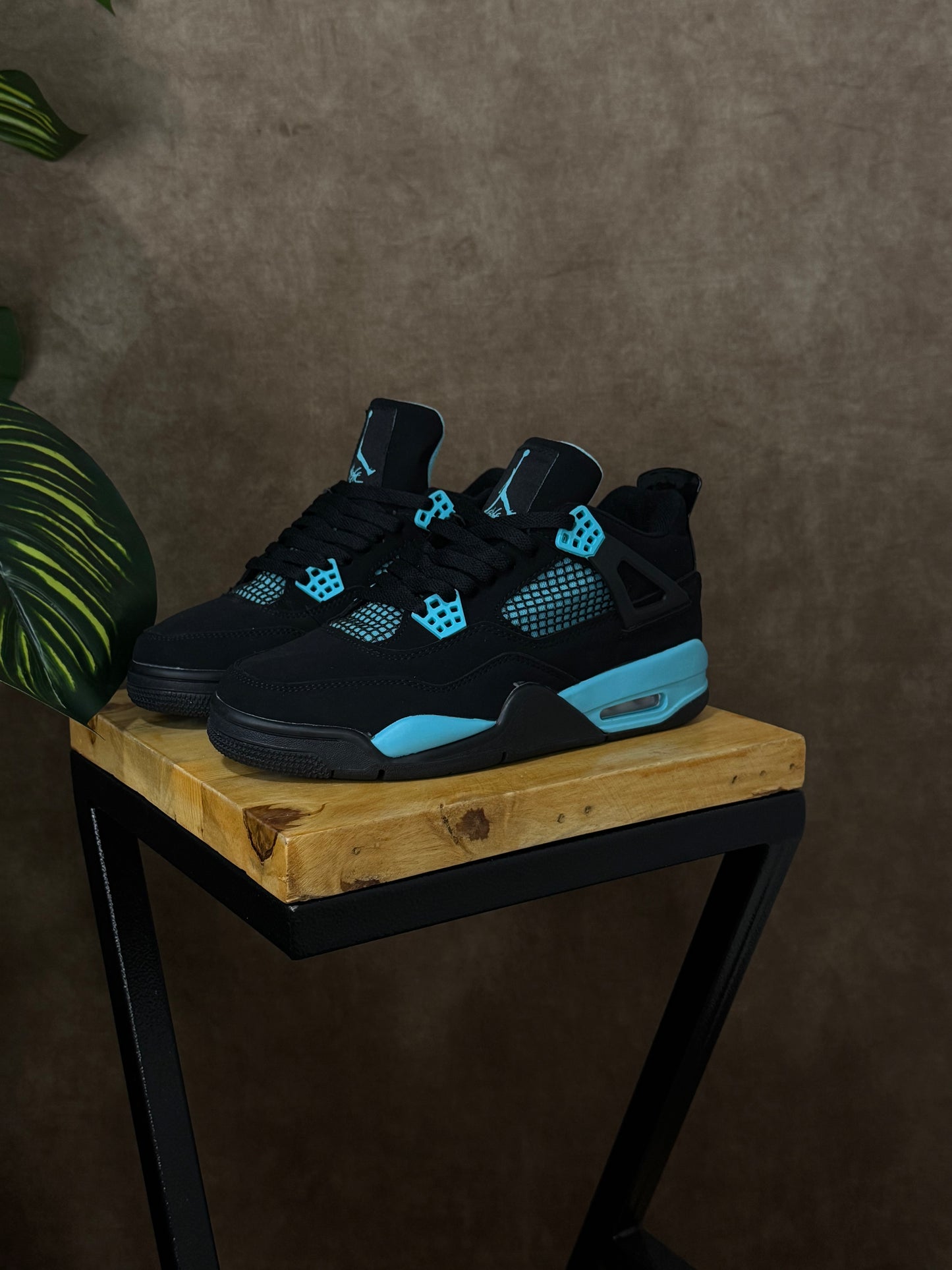 Air Jordan 4 “Blue Tifanny Thunder”