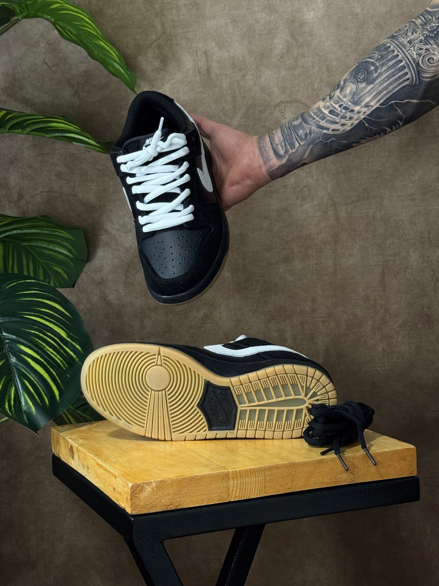 Nike SB Dunk Low “Fog Black Gum”