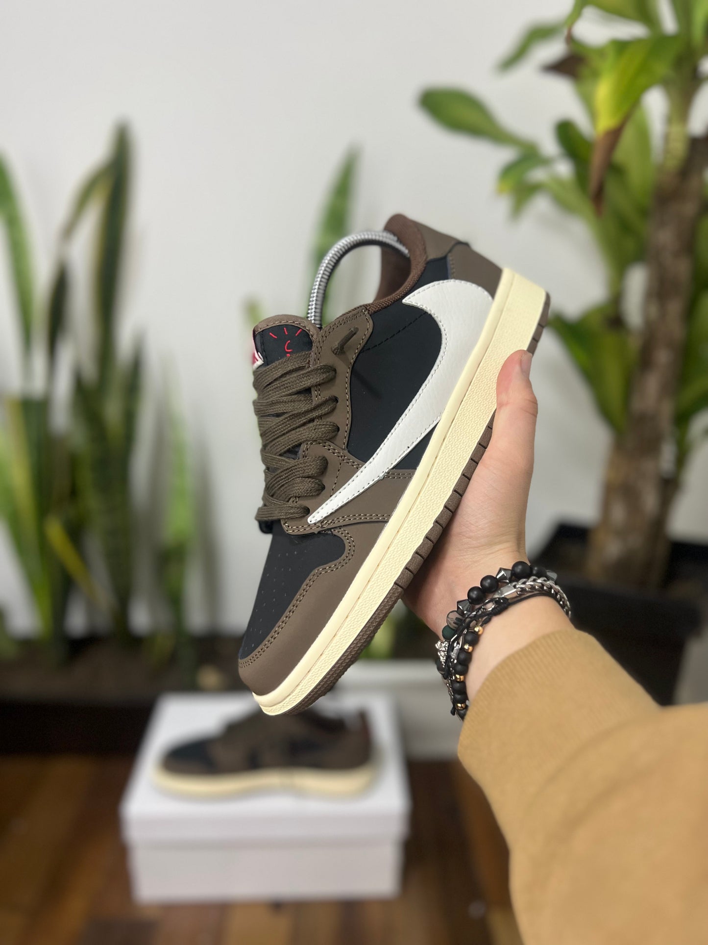 Air Jordan 1 Low X Travis Scott “Mocha”