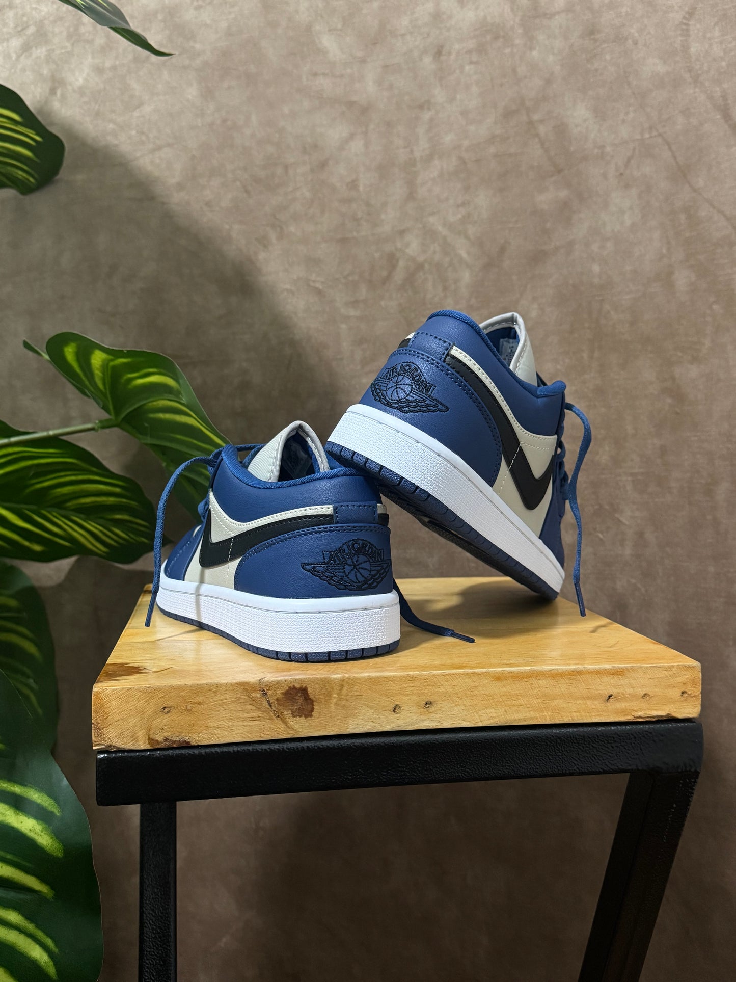 Air Jordan 1 Low “Grey Navy”