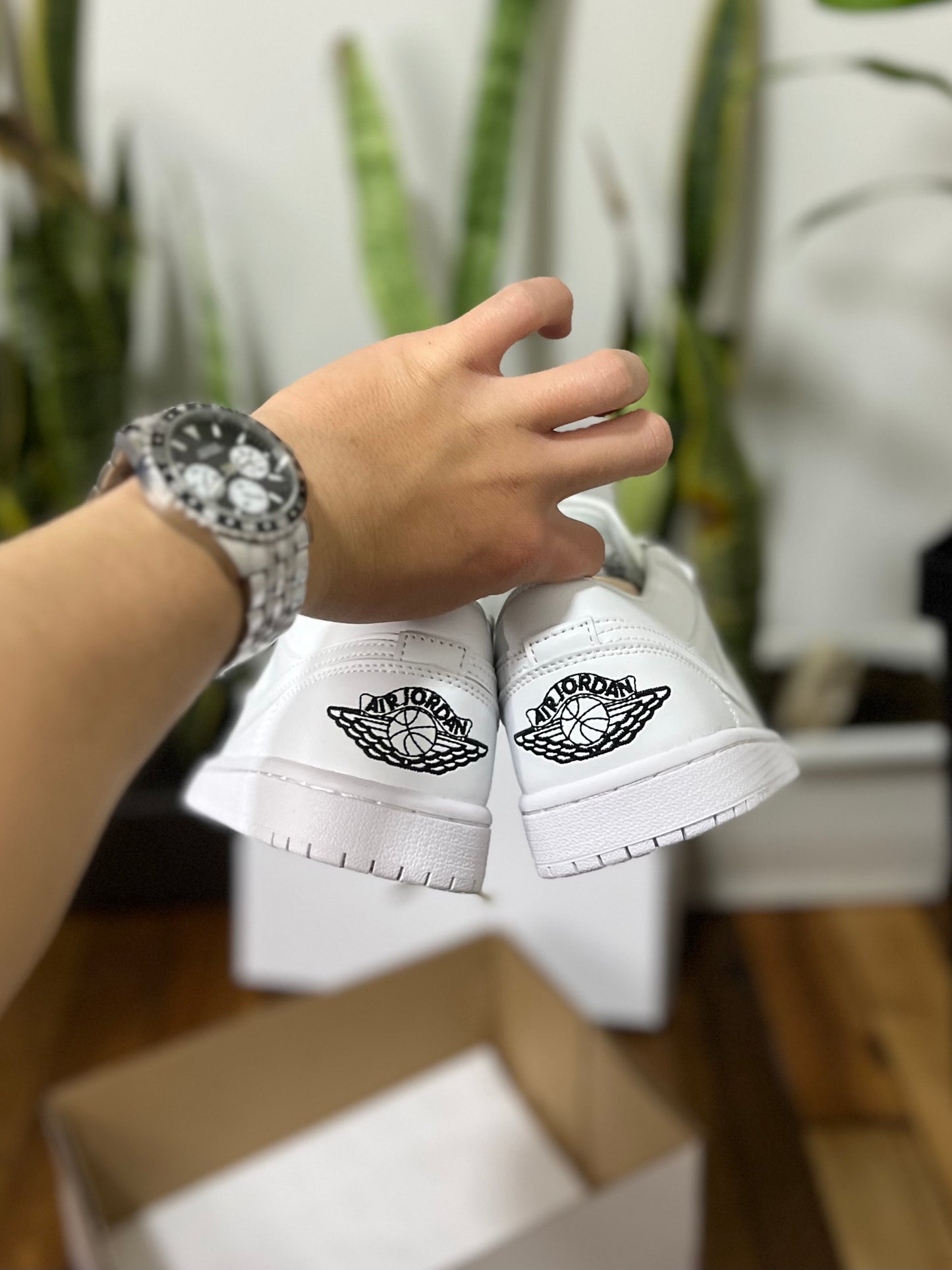 Air Jordan 1 Low “White”