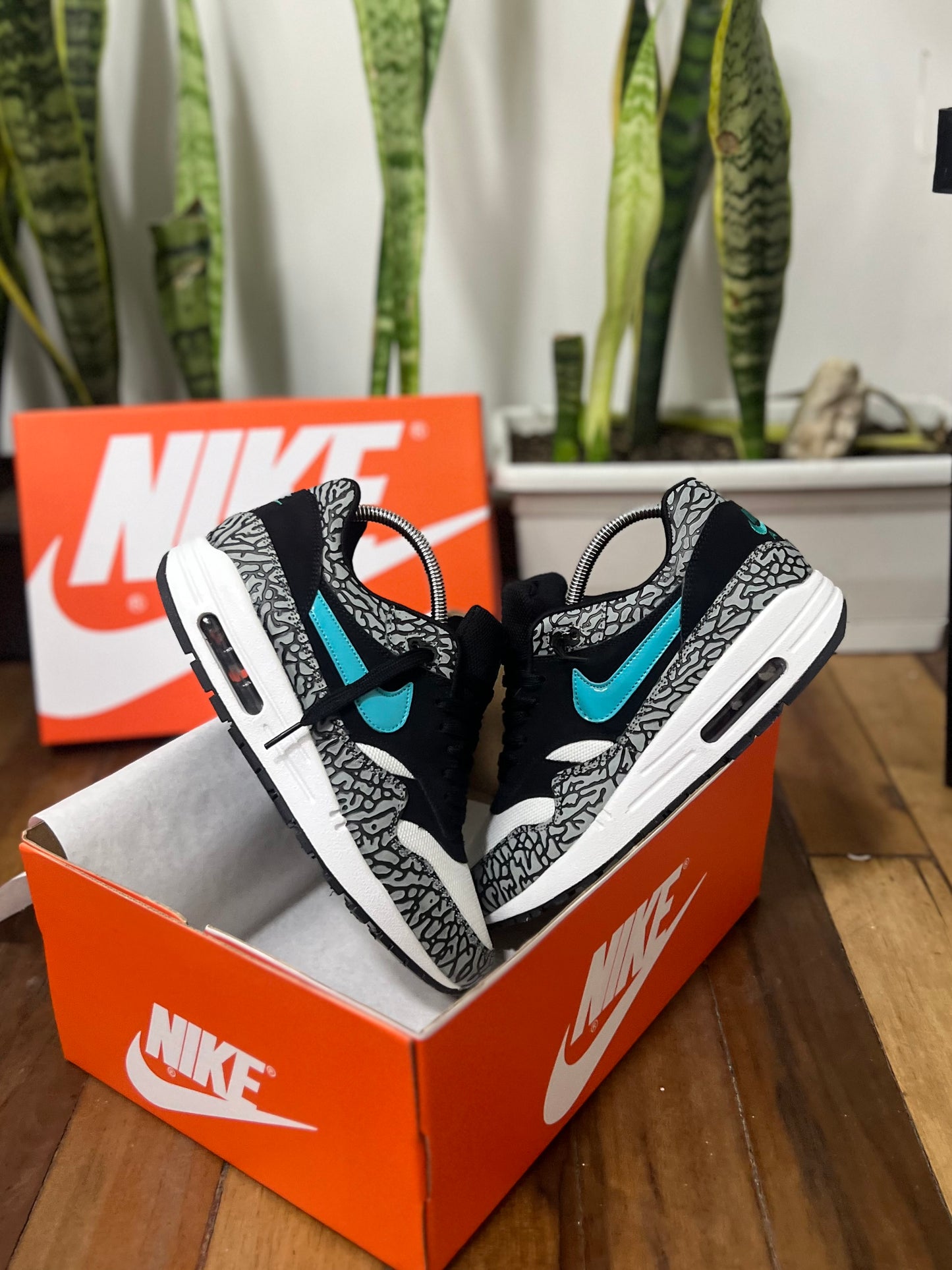 Nike Air Max 1 “Atmos Elephant”