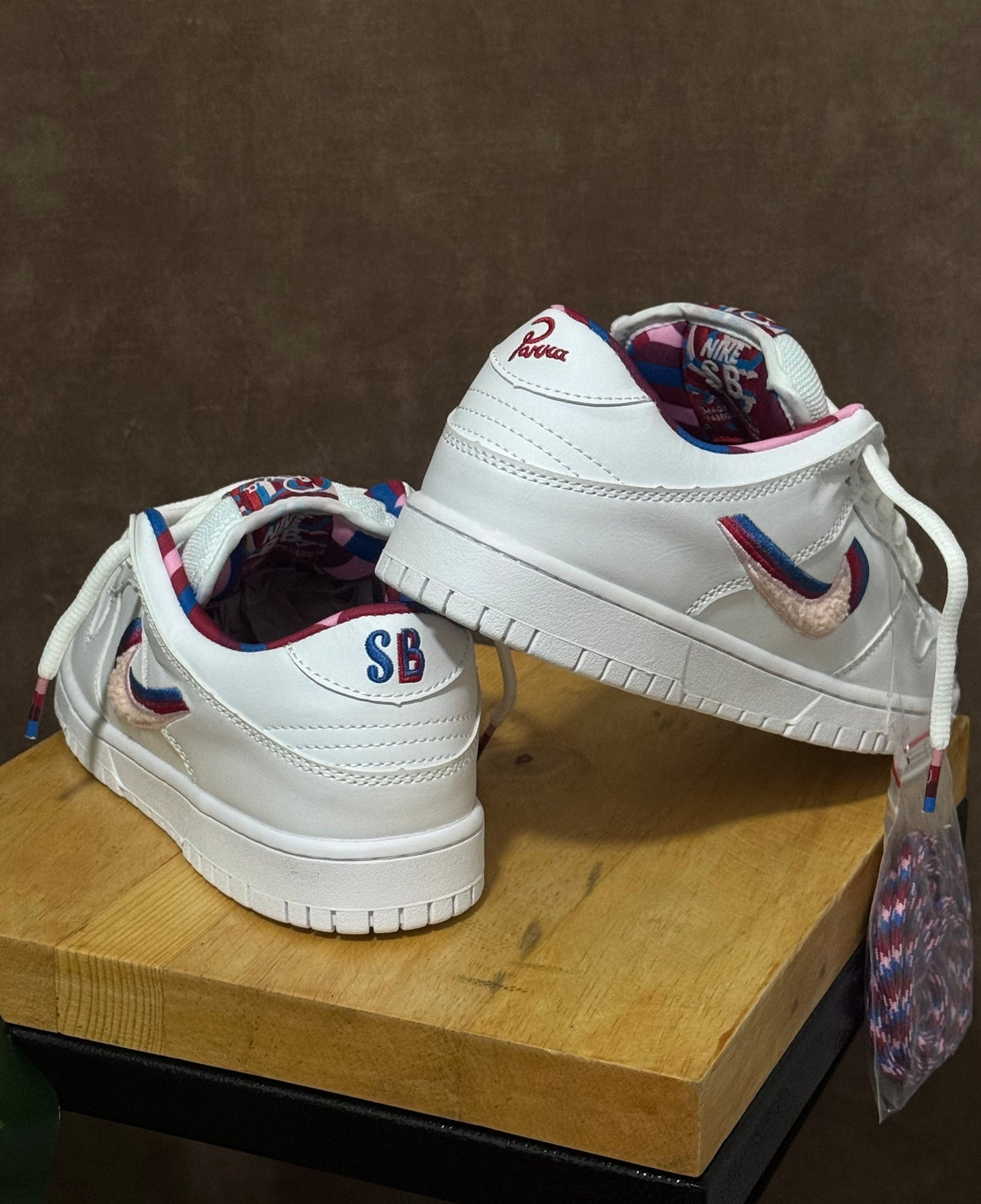 Nike SB Dunk Low “Parra”