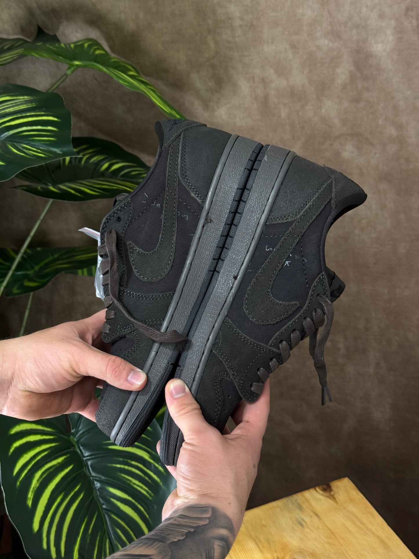 Air Jordan 1 Low X Travis Scott “Velvet Brown”