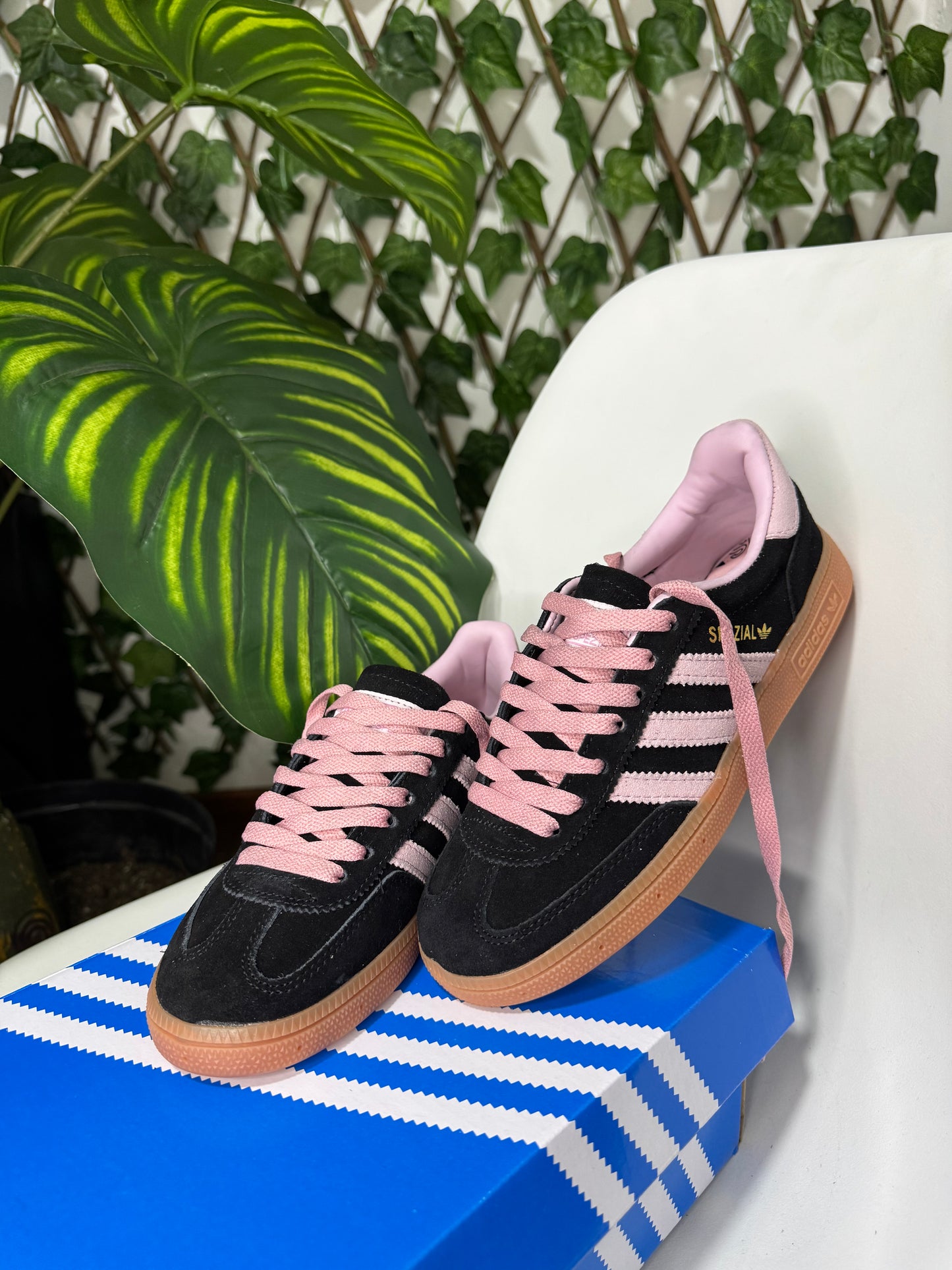 Adidas Handball Spezial “Core Black/Pink”
