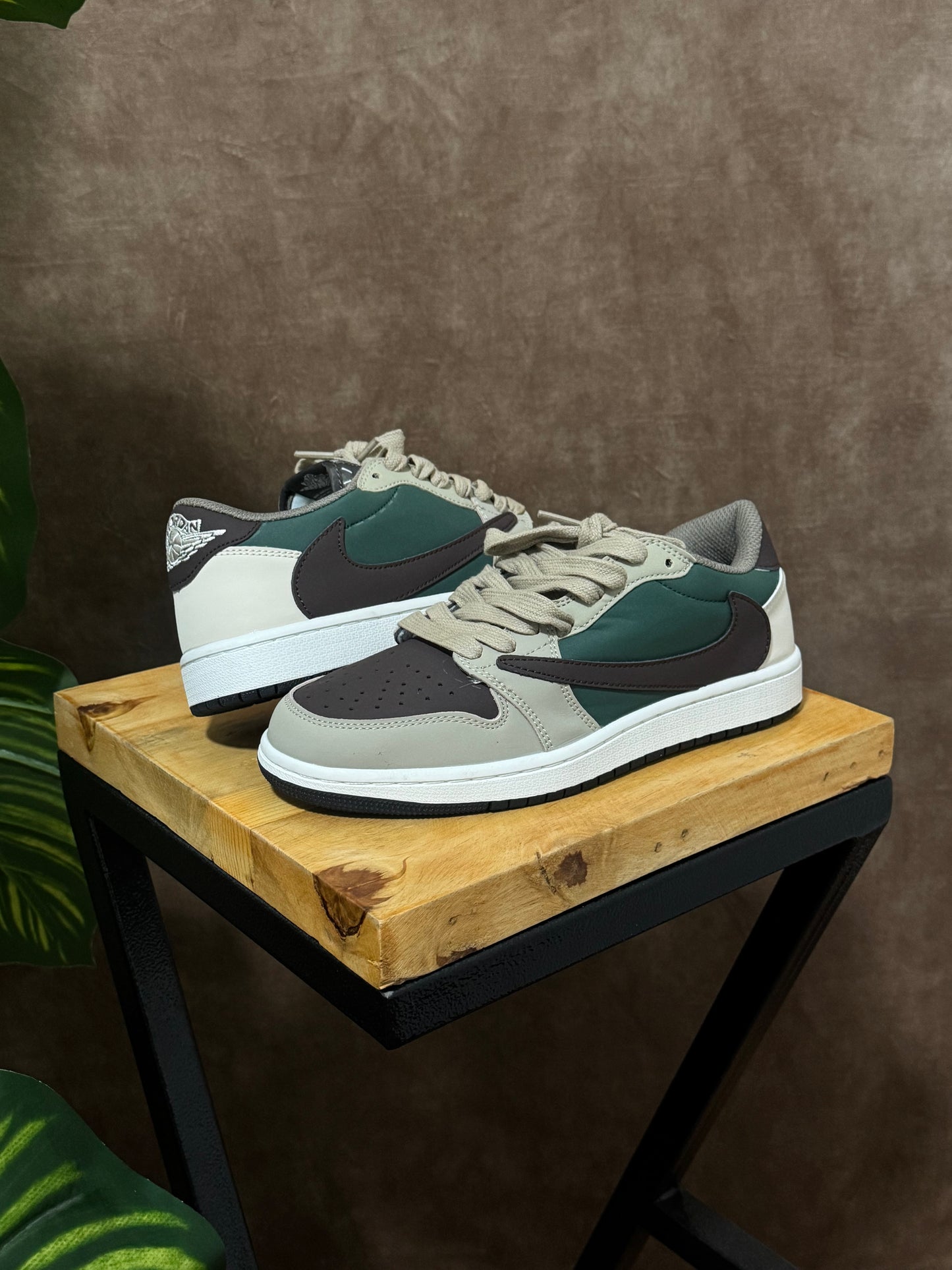 Air Jordan 1 Low x Travis Scott