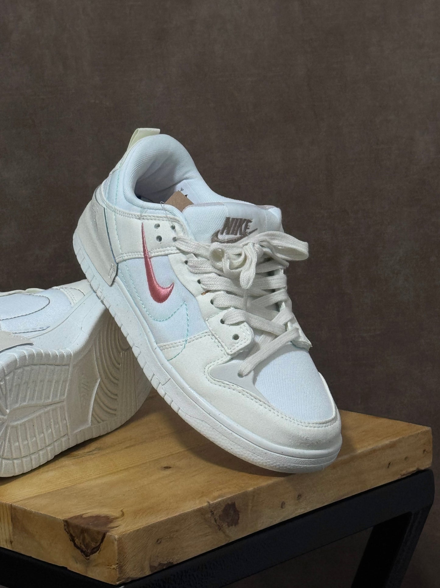 Nike SB Dunk “Disrupt”