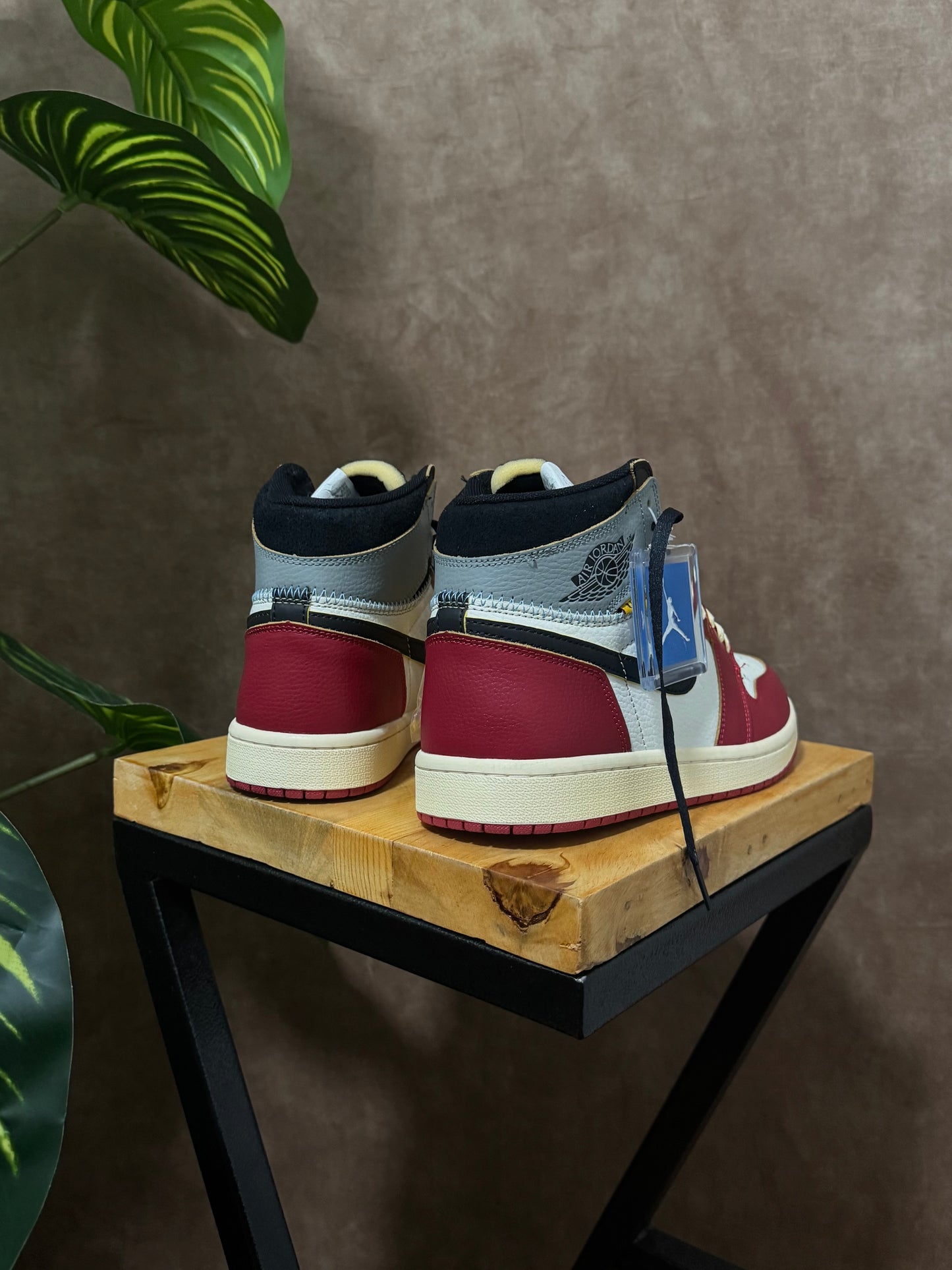 Air Jordan 1 High x Union LA Chicago Shadow