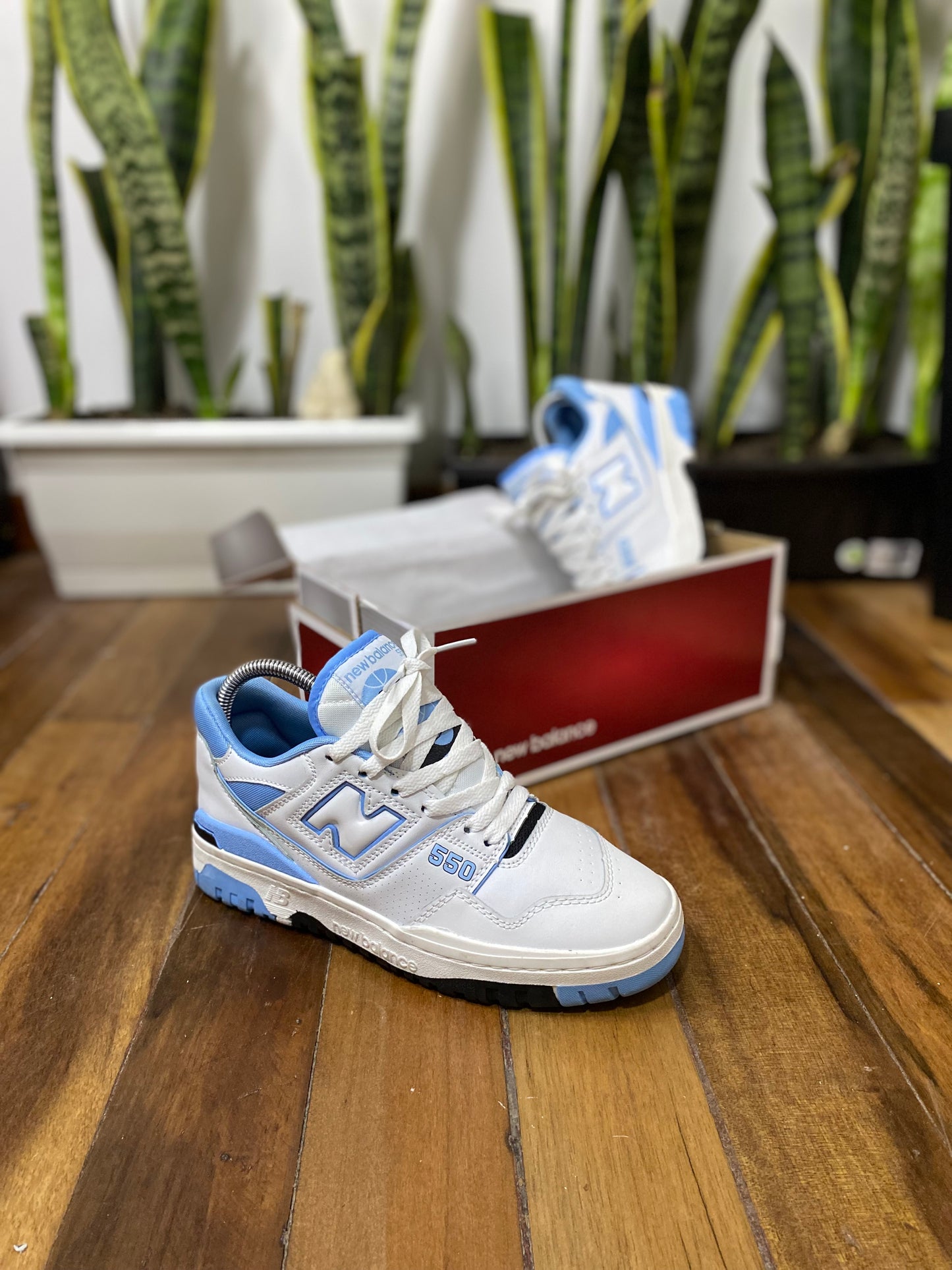 New Balance 550 “White University Blue”