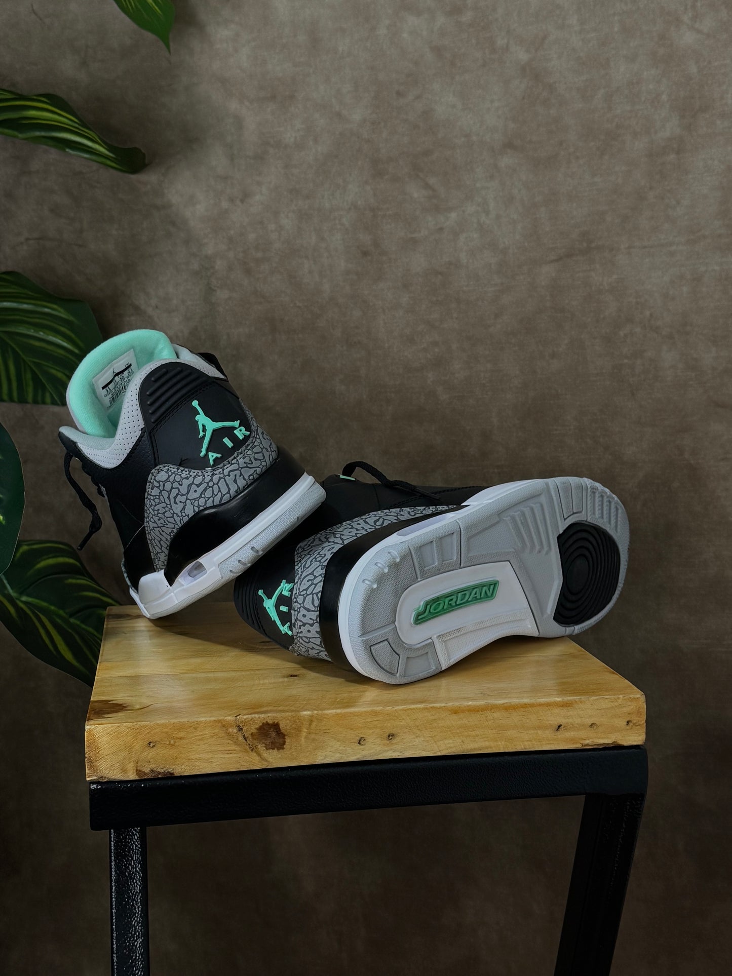 Air Jordan 3 “Green Glow”