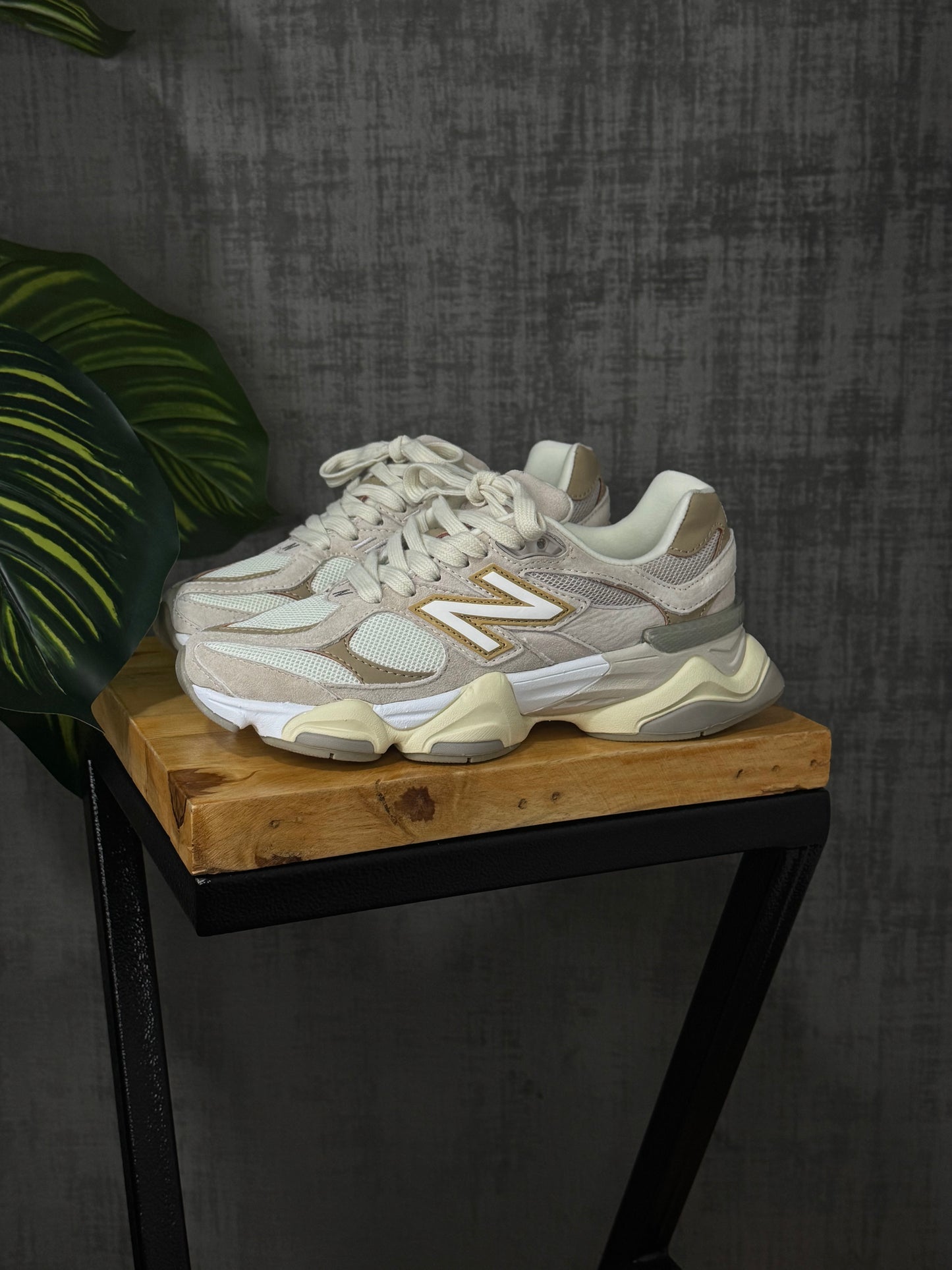 New Balance 9060 Cream