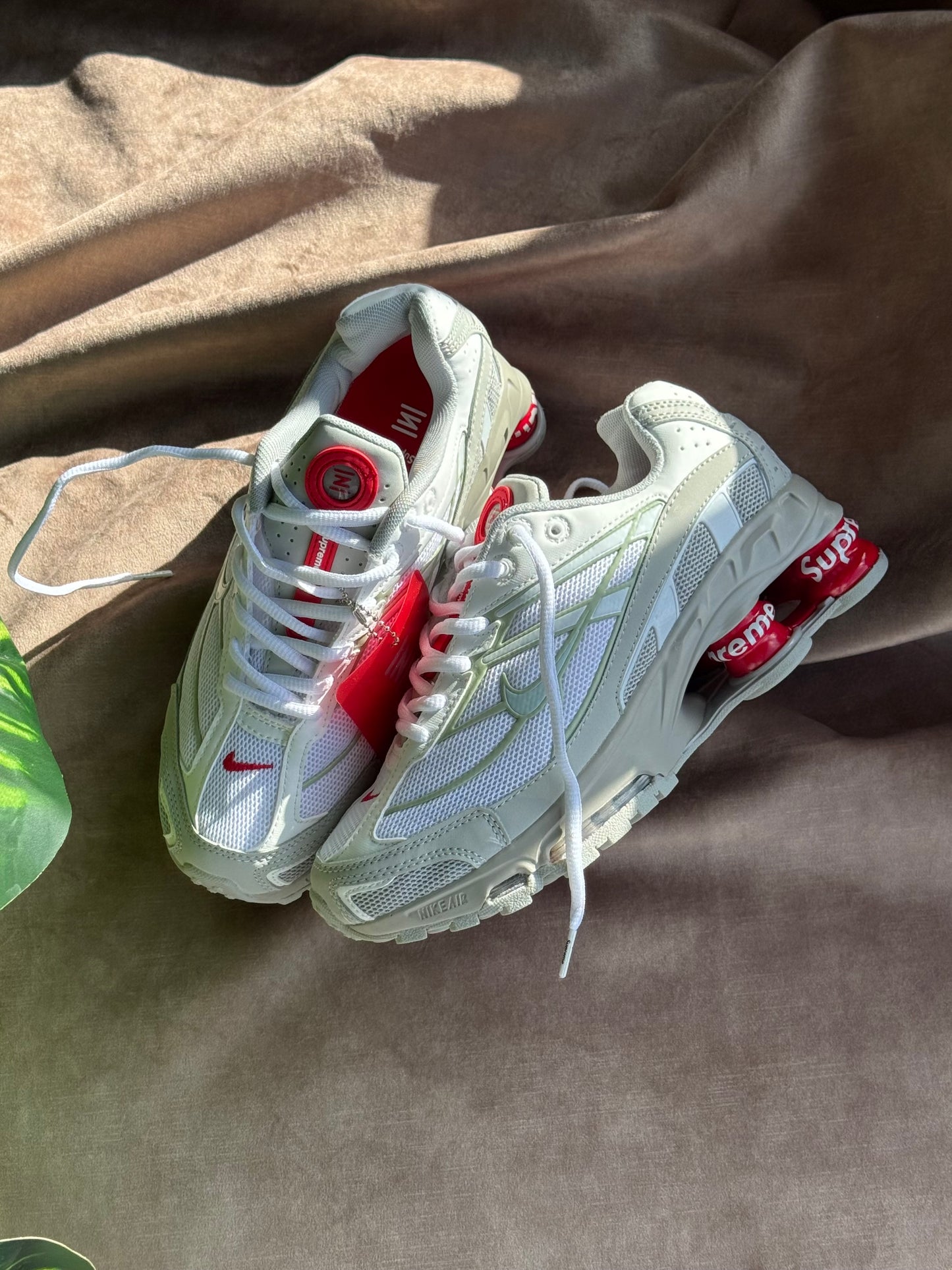Nike Shox x Supreme