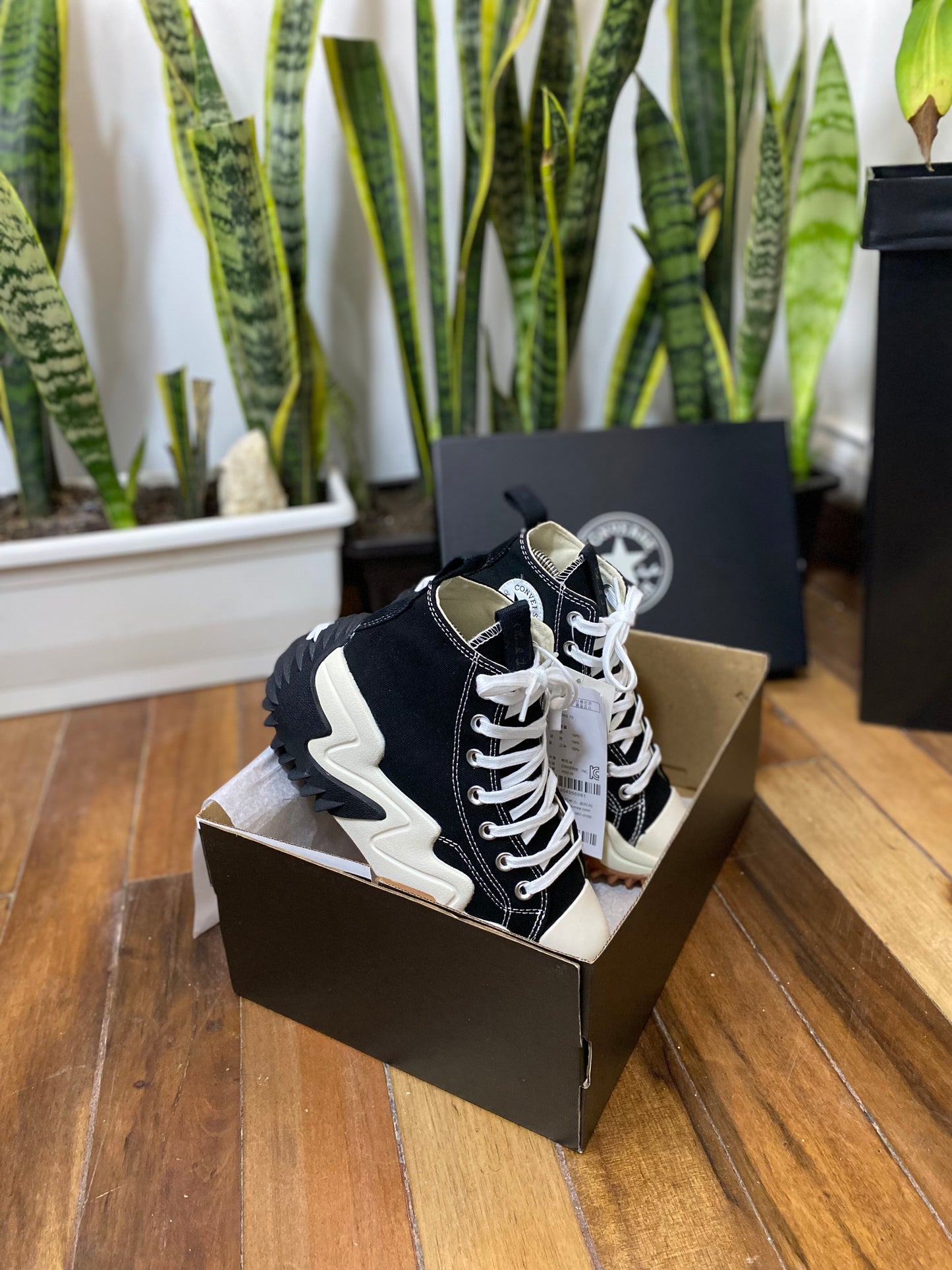 Converse Run Star Motion