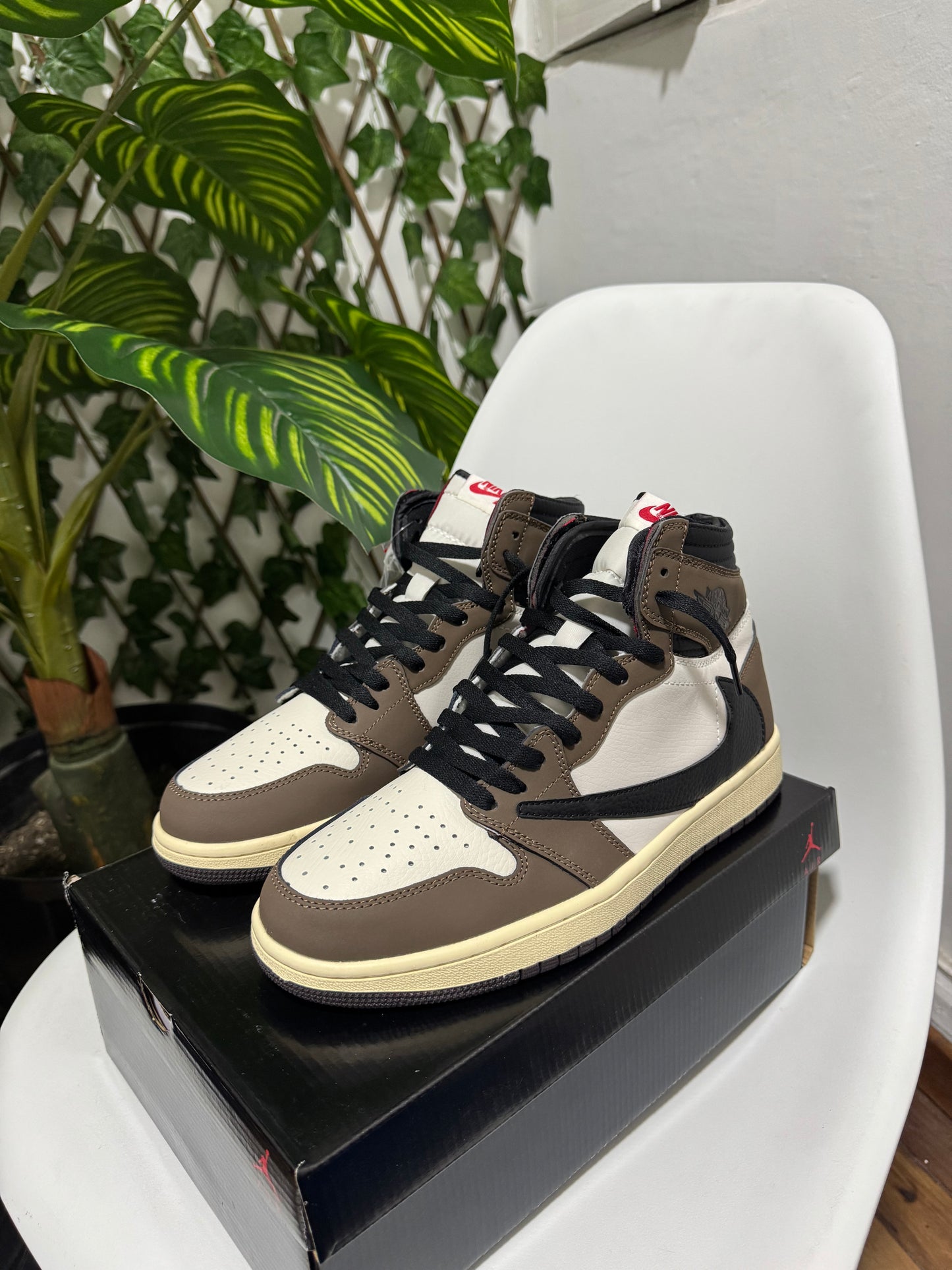 Air Jordan 1 High x Travis Scott “Mocha”