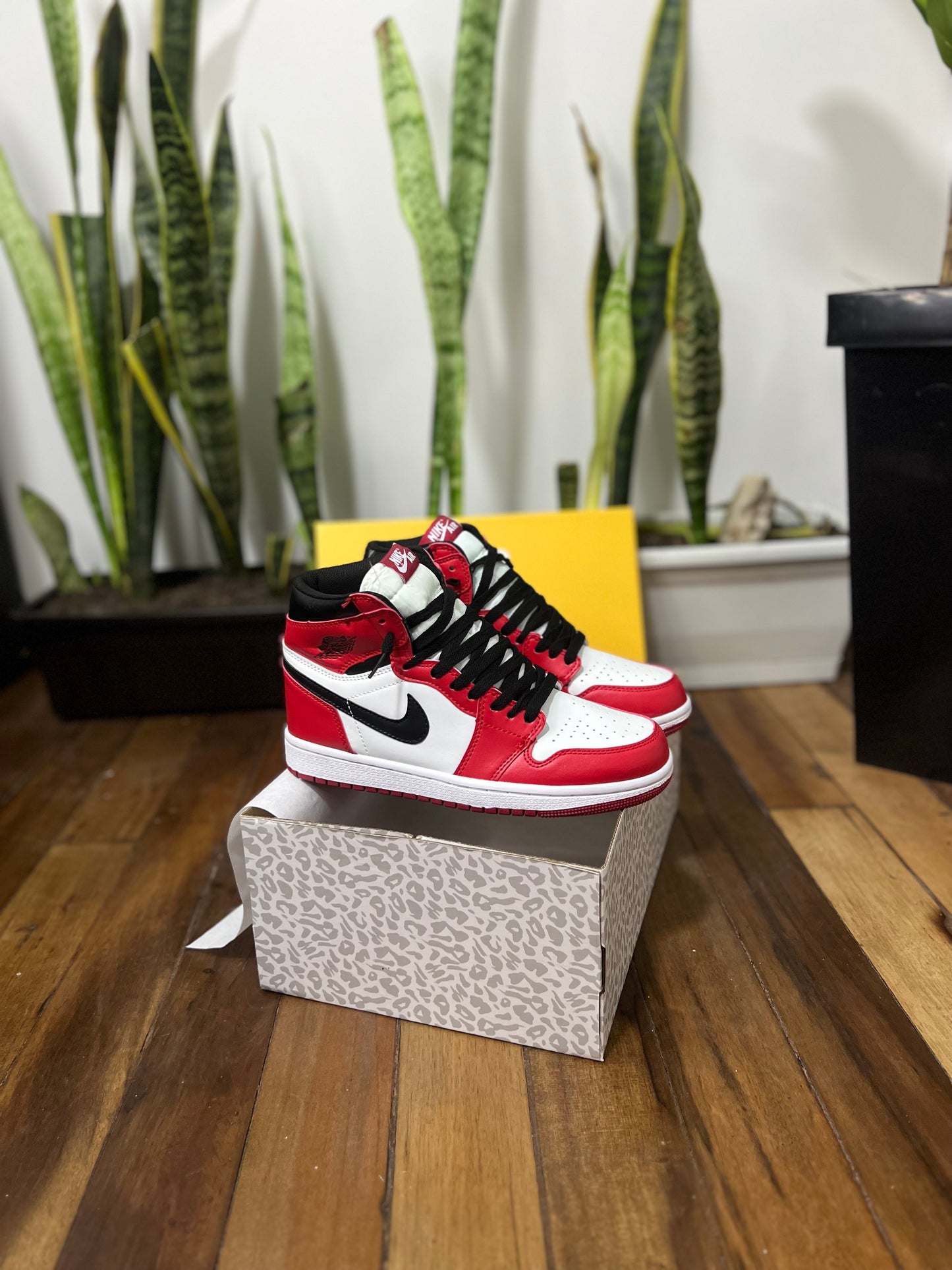 Air Jordan 1 High “Red”