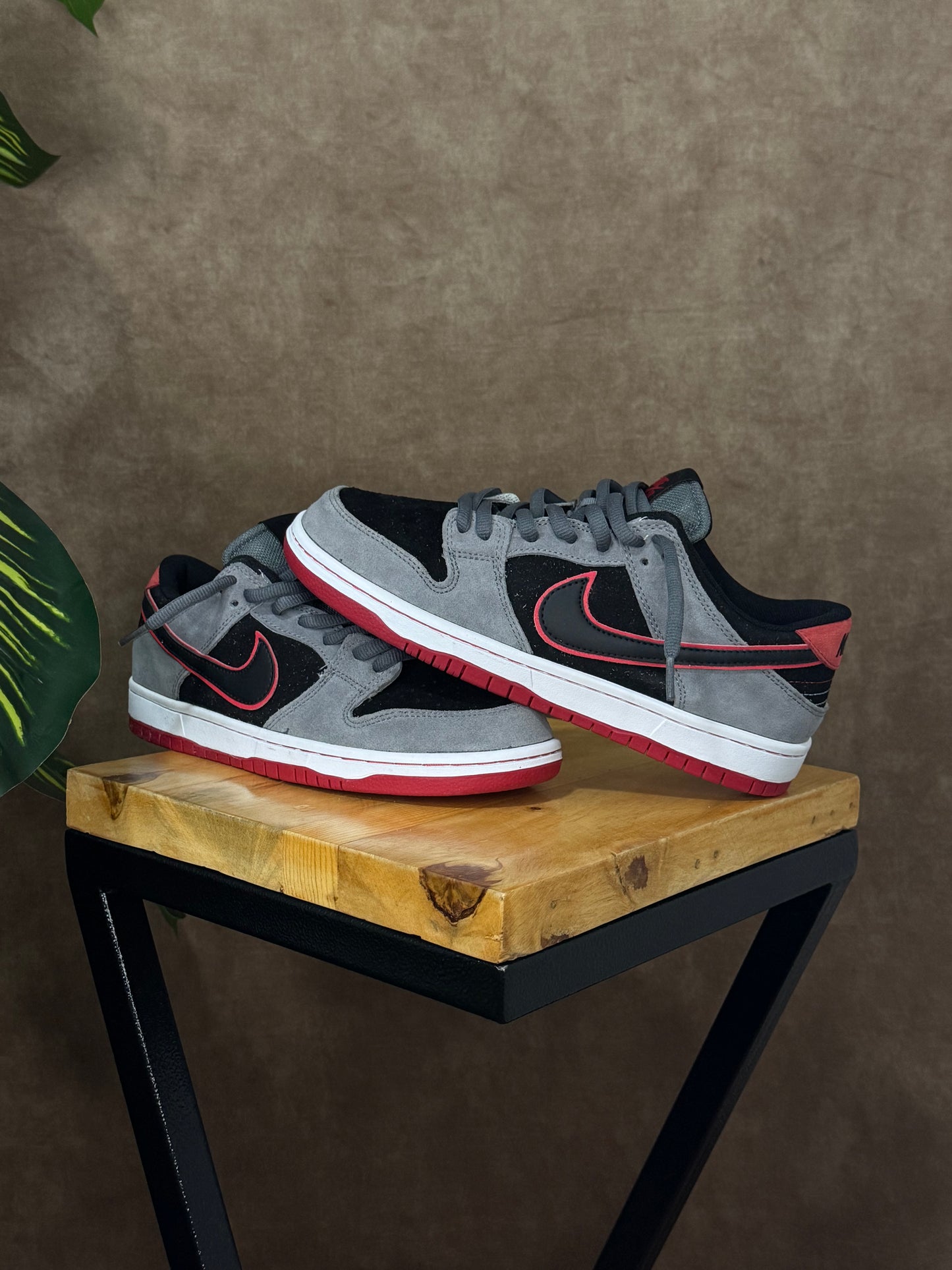 Nike SB Dunk Low “Wair Dark Grey”