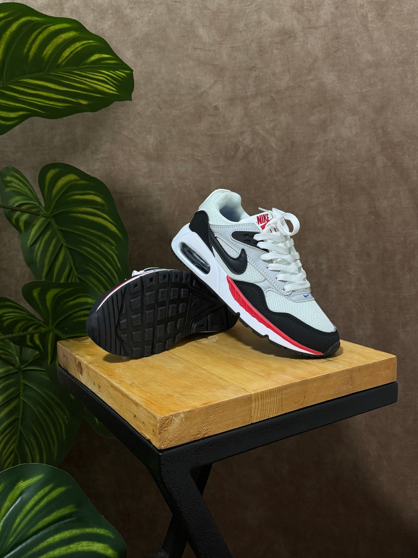 Nike Air Max Correlate