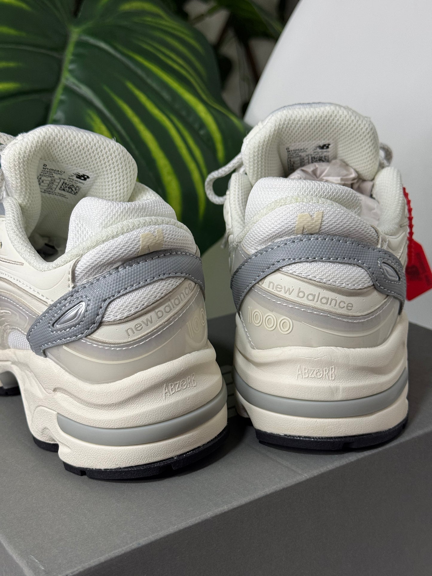 New Balance 1000 Cream