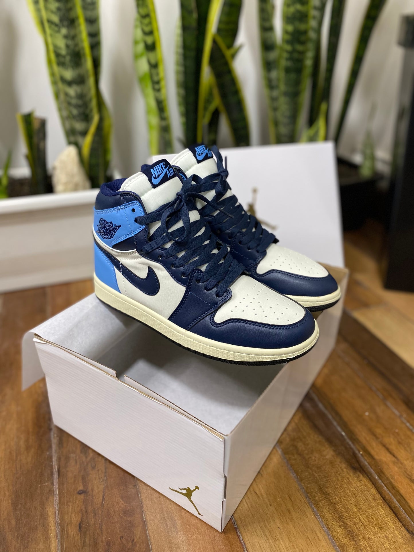 Air Jordan 1 High “Obsidian”