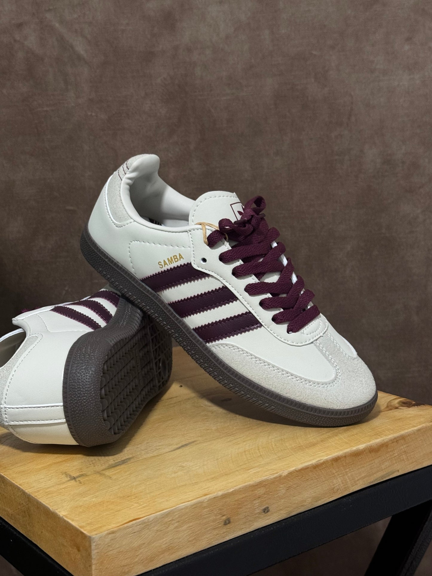 Adidas Samba OG “Wonder White Marron”