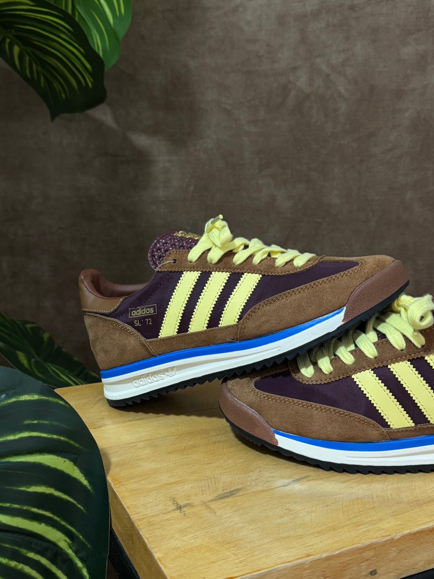 Adidas SL 72 Maroon