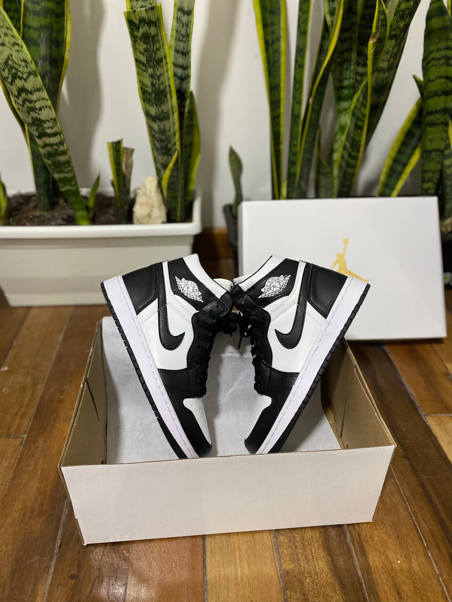 Air Jordan 1 High OG “Panda”