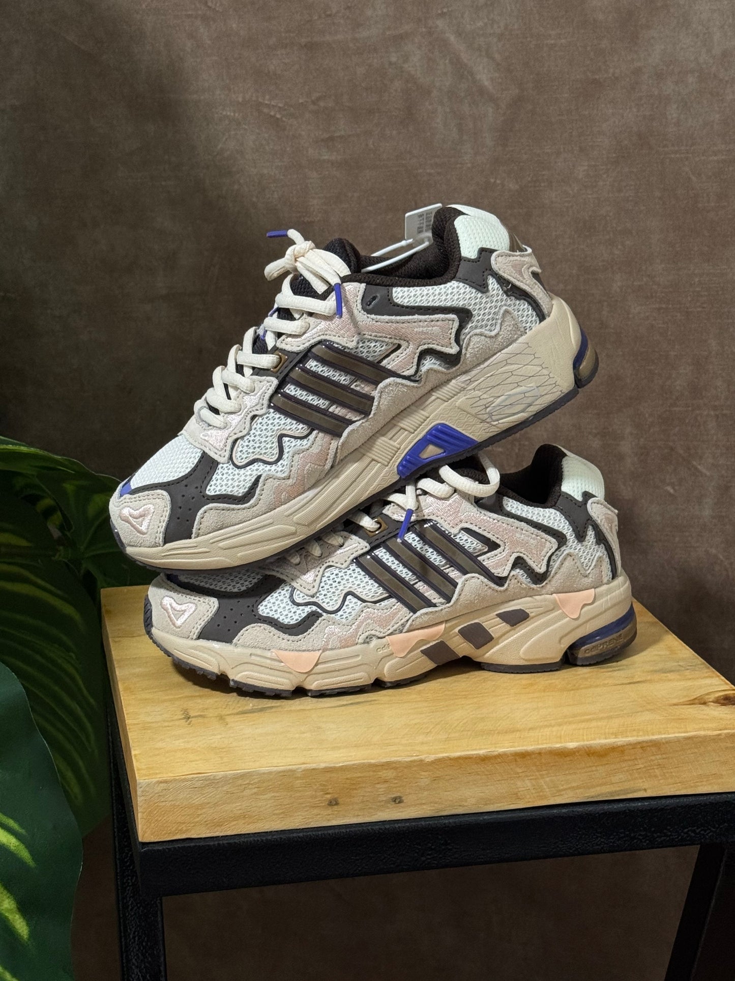 Adidas Response CL x Bad Bunny “Paso Fino”