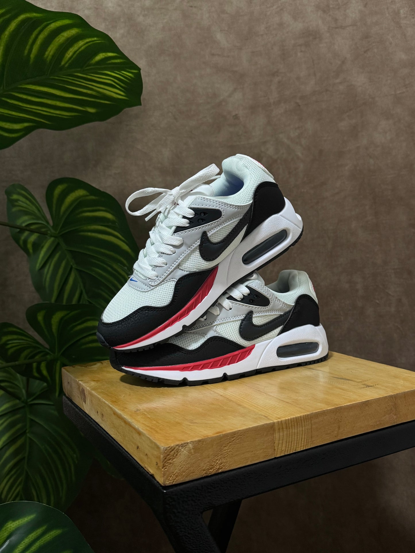 Nike Air Max Correlate