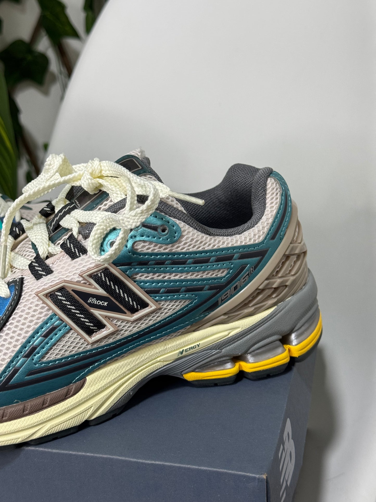 New Balance 1906R “Metallic Teal”