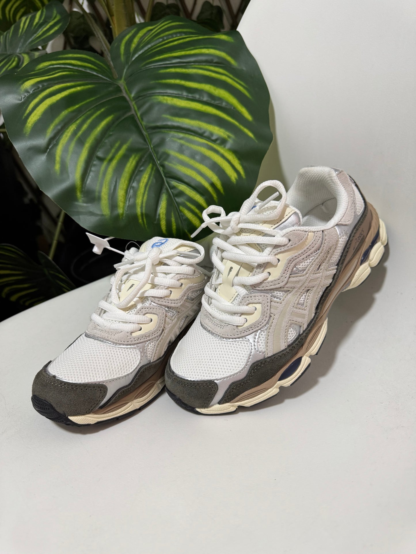 Asics Gel Café