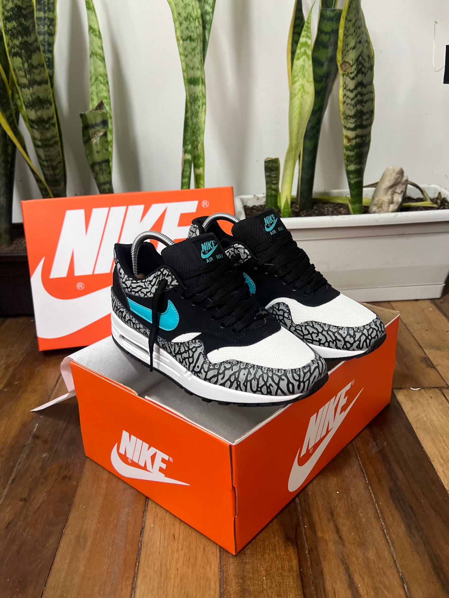 Nike Air Max 1 “Atmos Elephant”