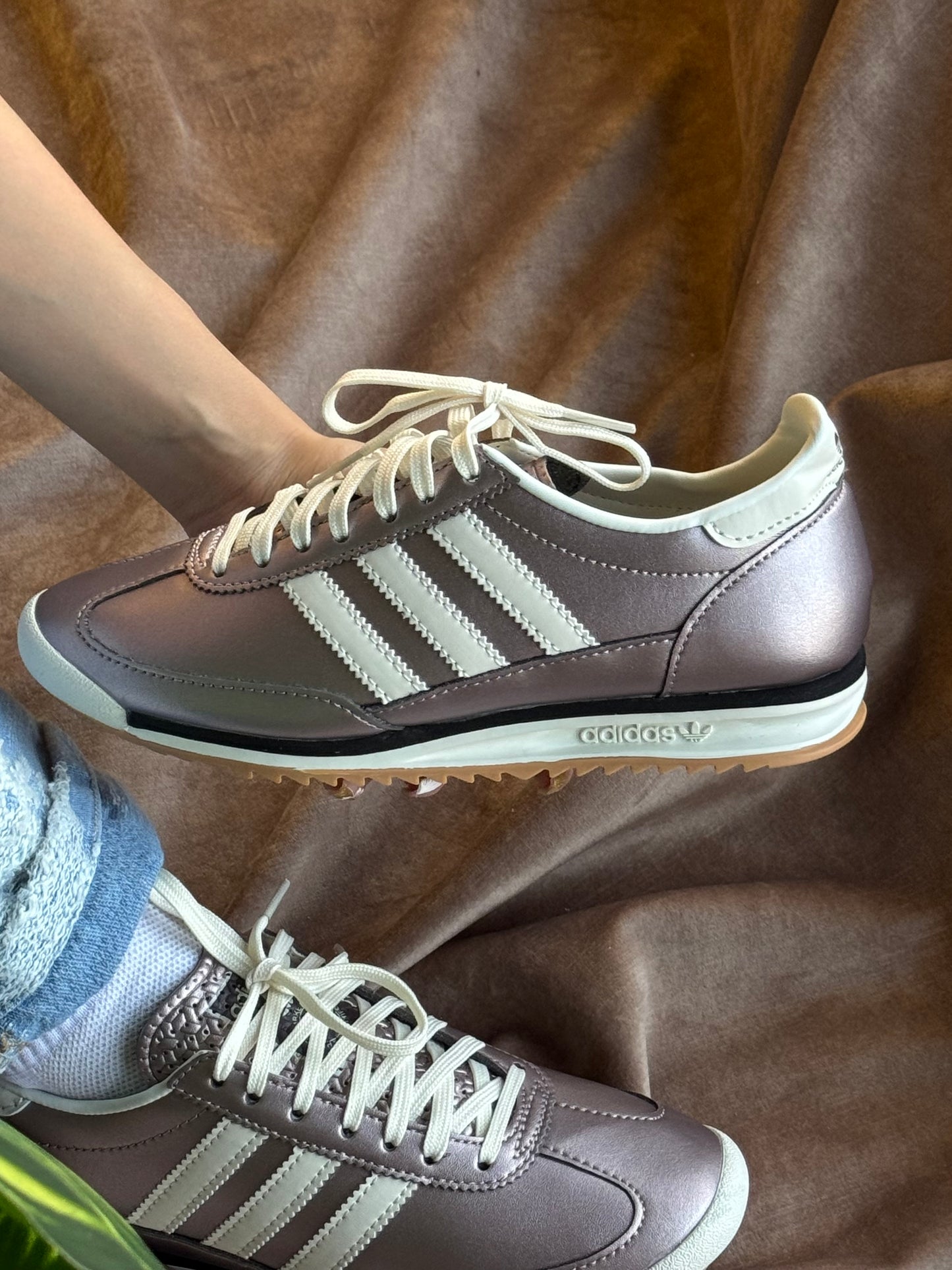 Adidas SL 72 OG “Aurora”