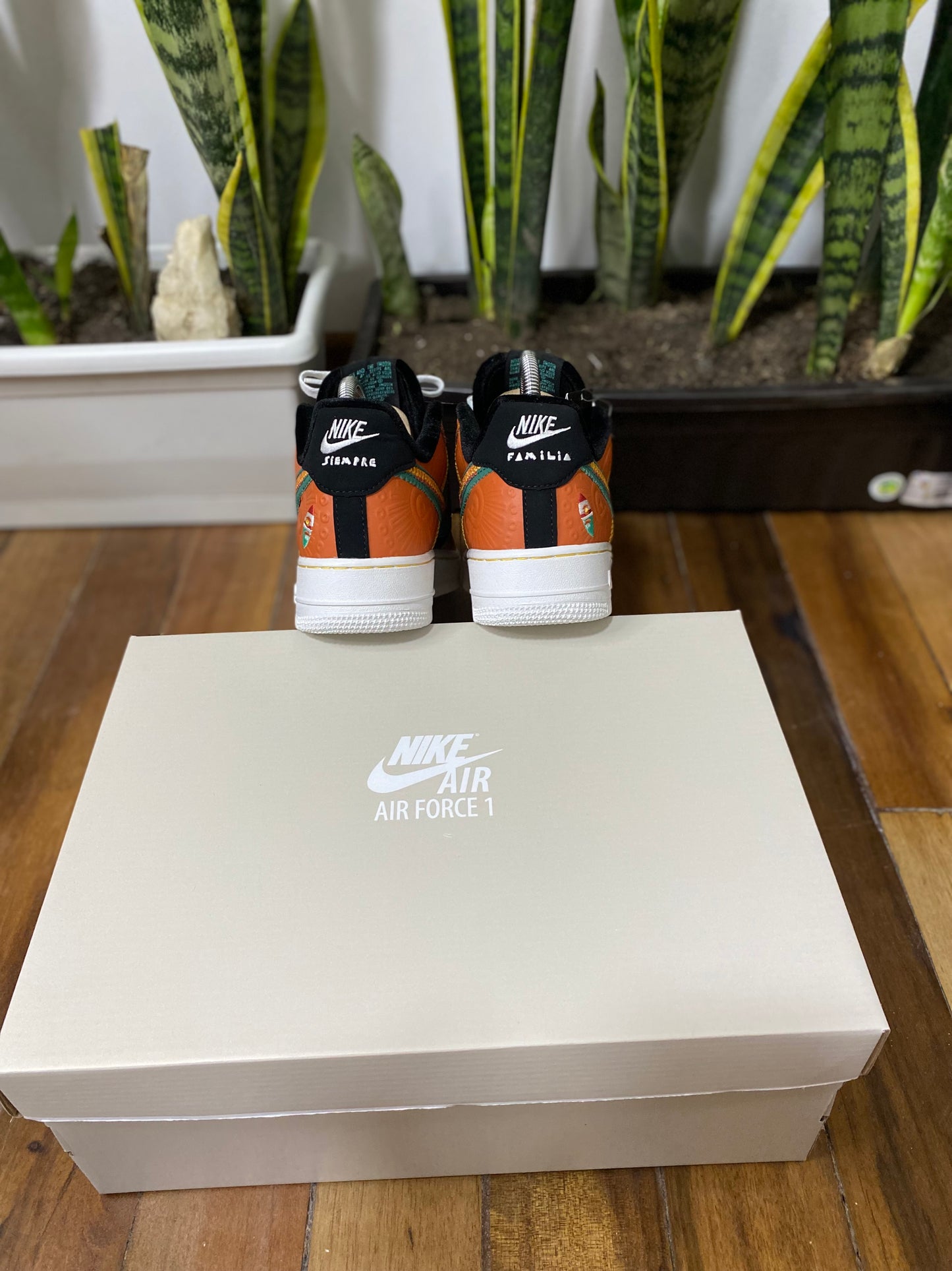 Nike Air Force 1 “Siempre Familia”