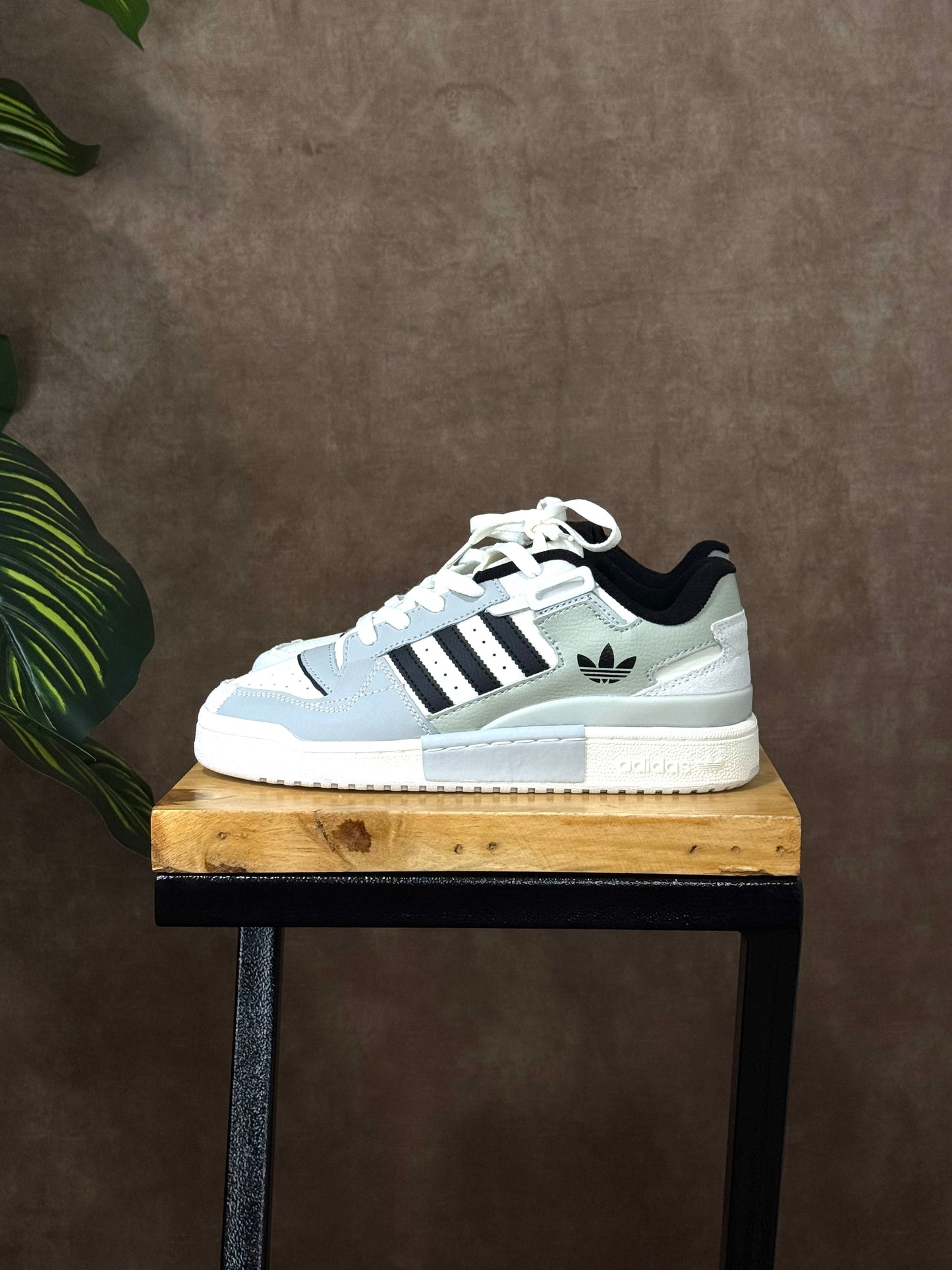 Adidas Forum Low