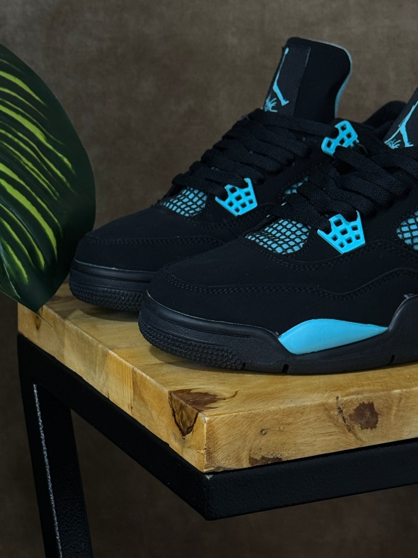 Air Jordan 4 “Blue Tifanny Thunder”