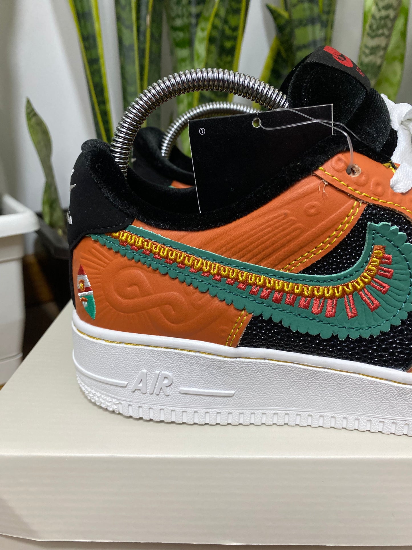 Nike Air Force 1 “Siempre Familia”