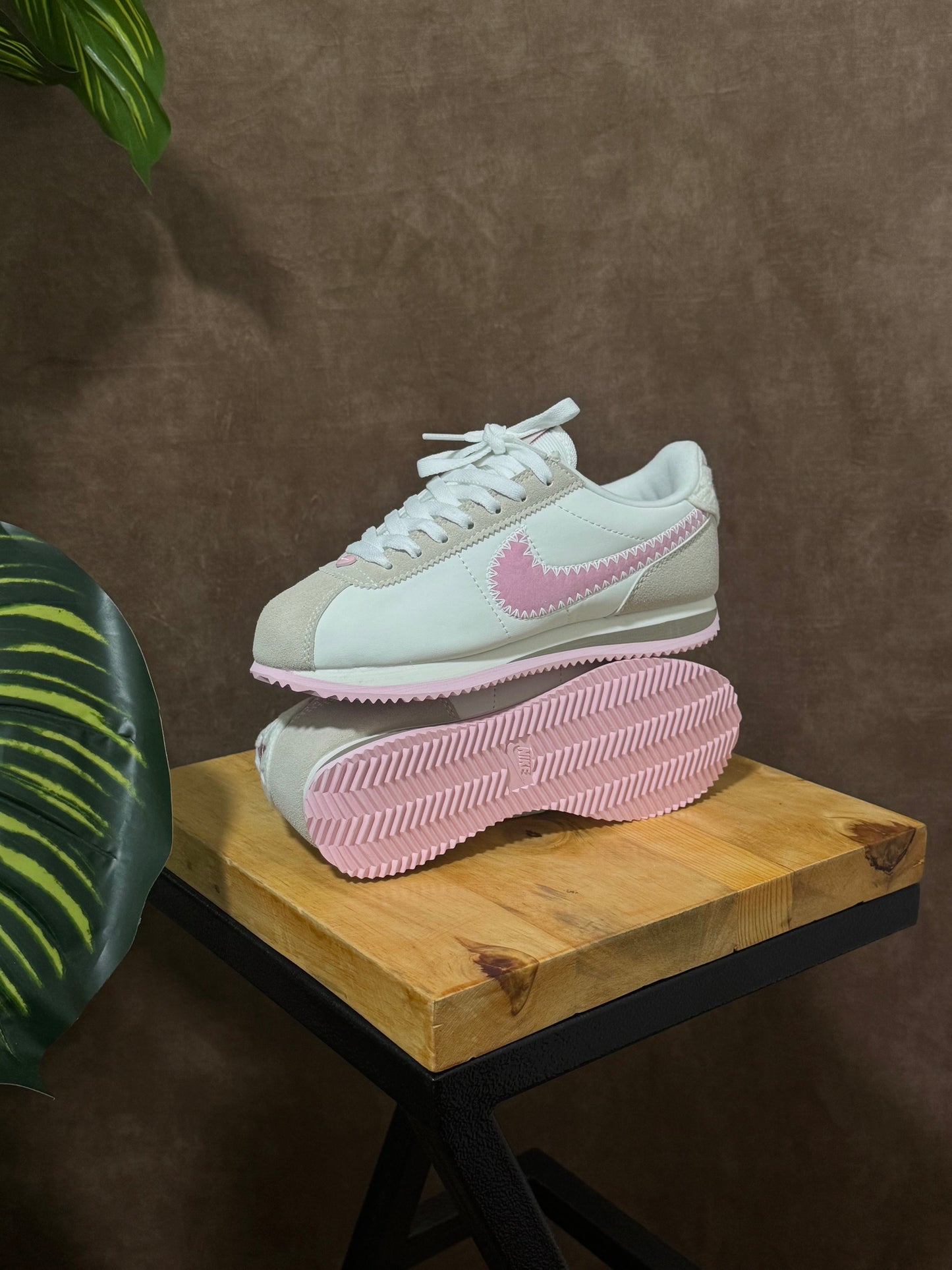 Nike Cortez “San Valentín”