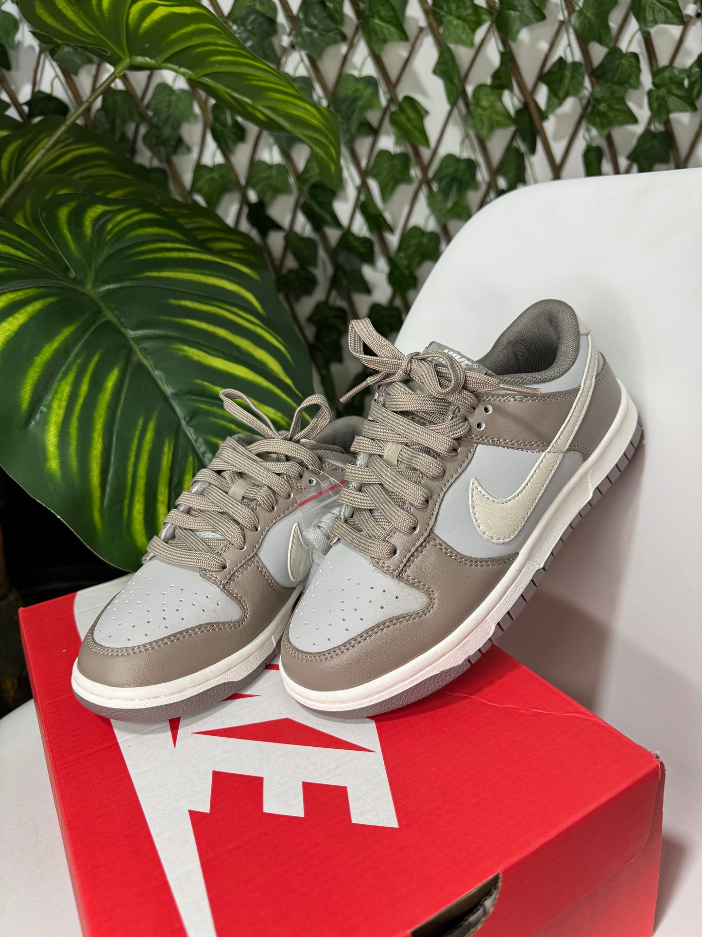 Nike SB Dunk Low “Bone Beige”