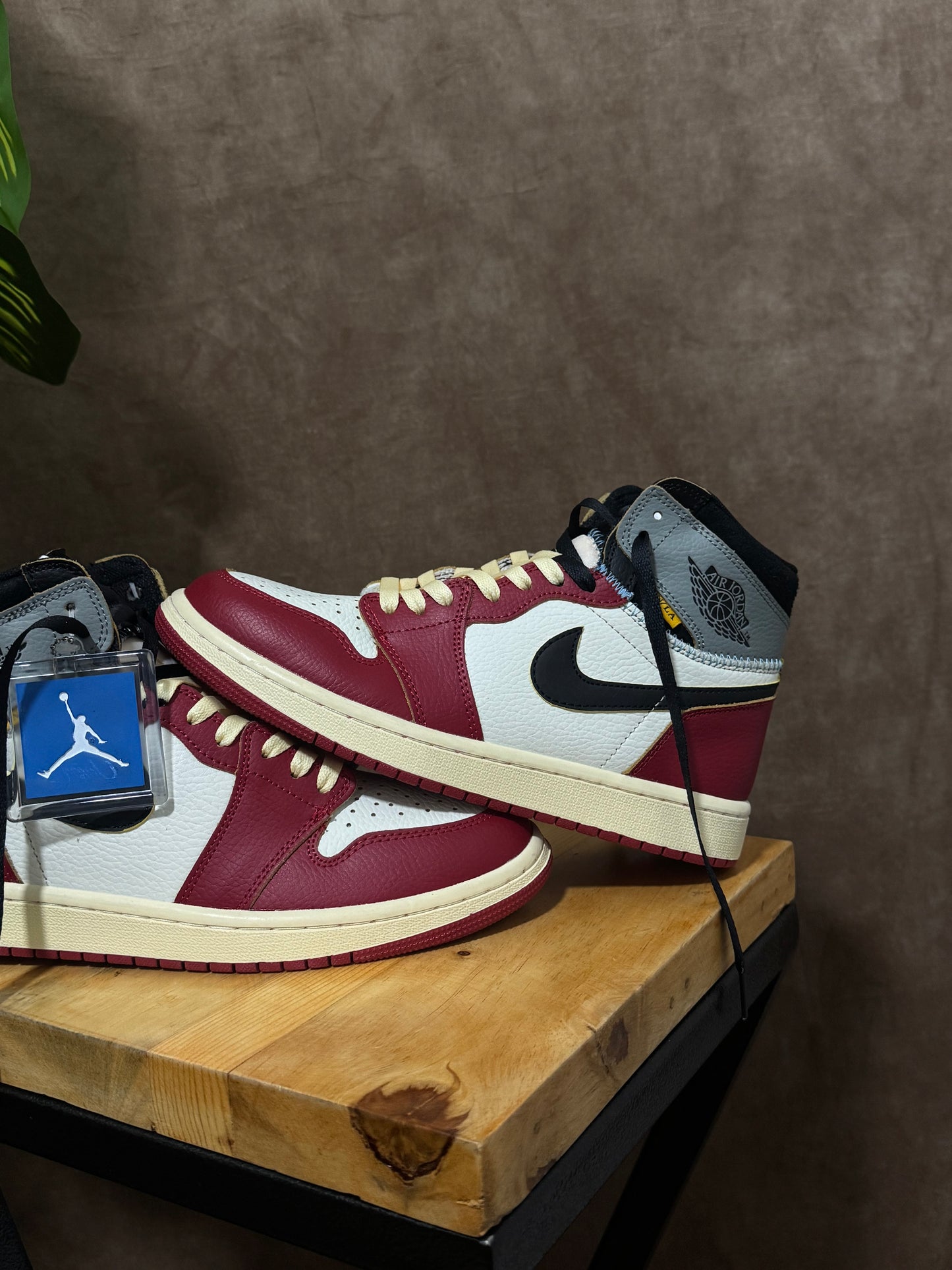 Air Jordan 1 High x Union LA Chicago Shadow
