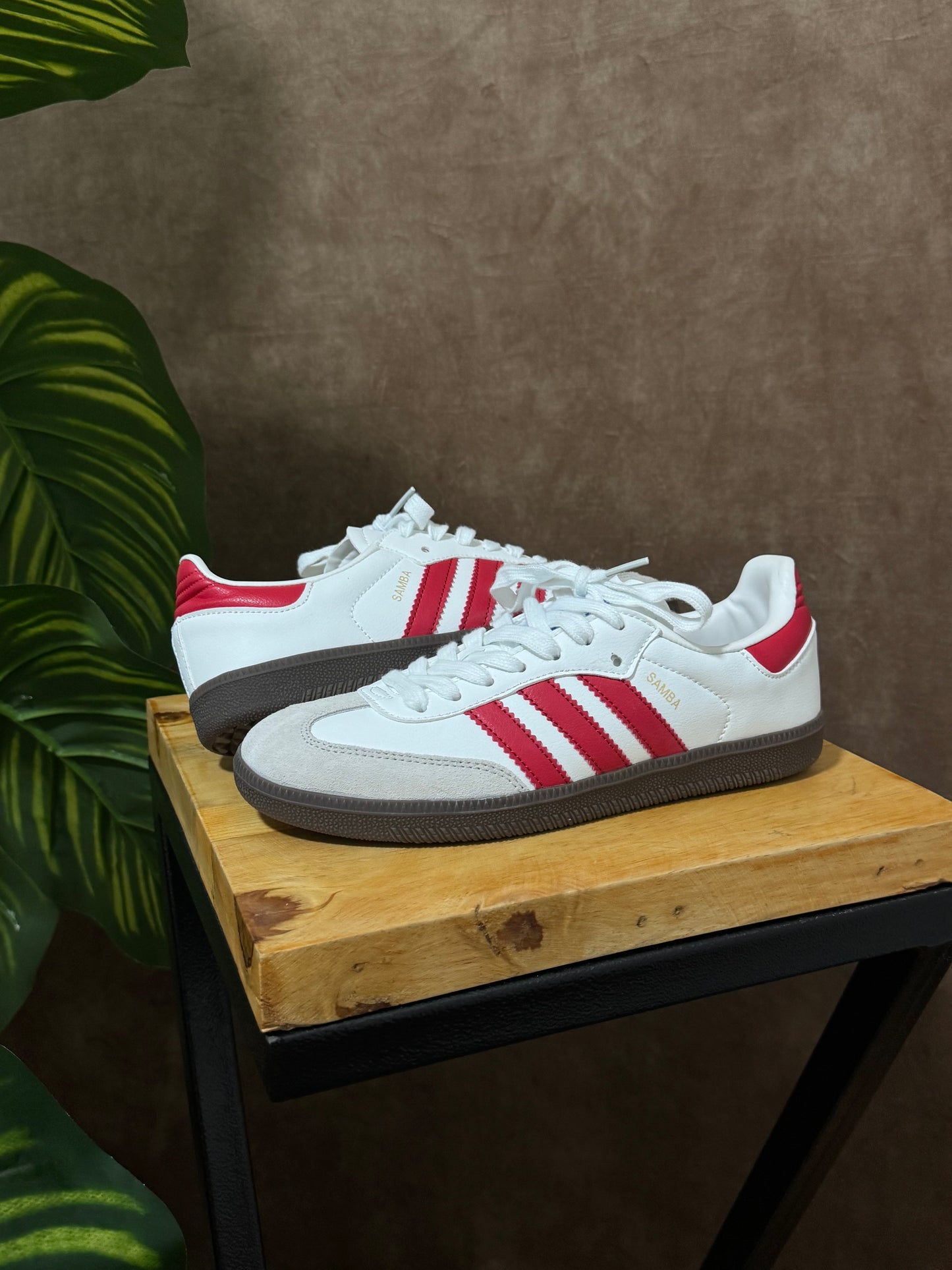 Adidas Samba OG “White and Red”