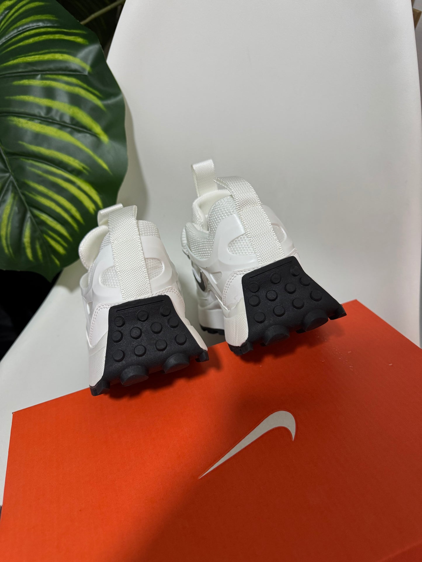 Nike Bailleli Blanca