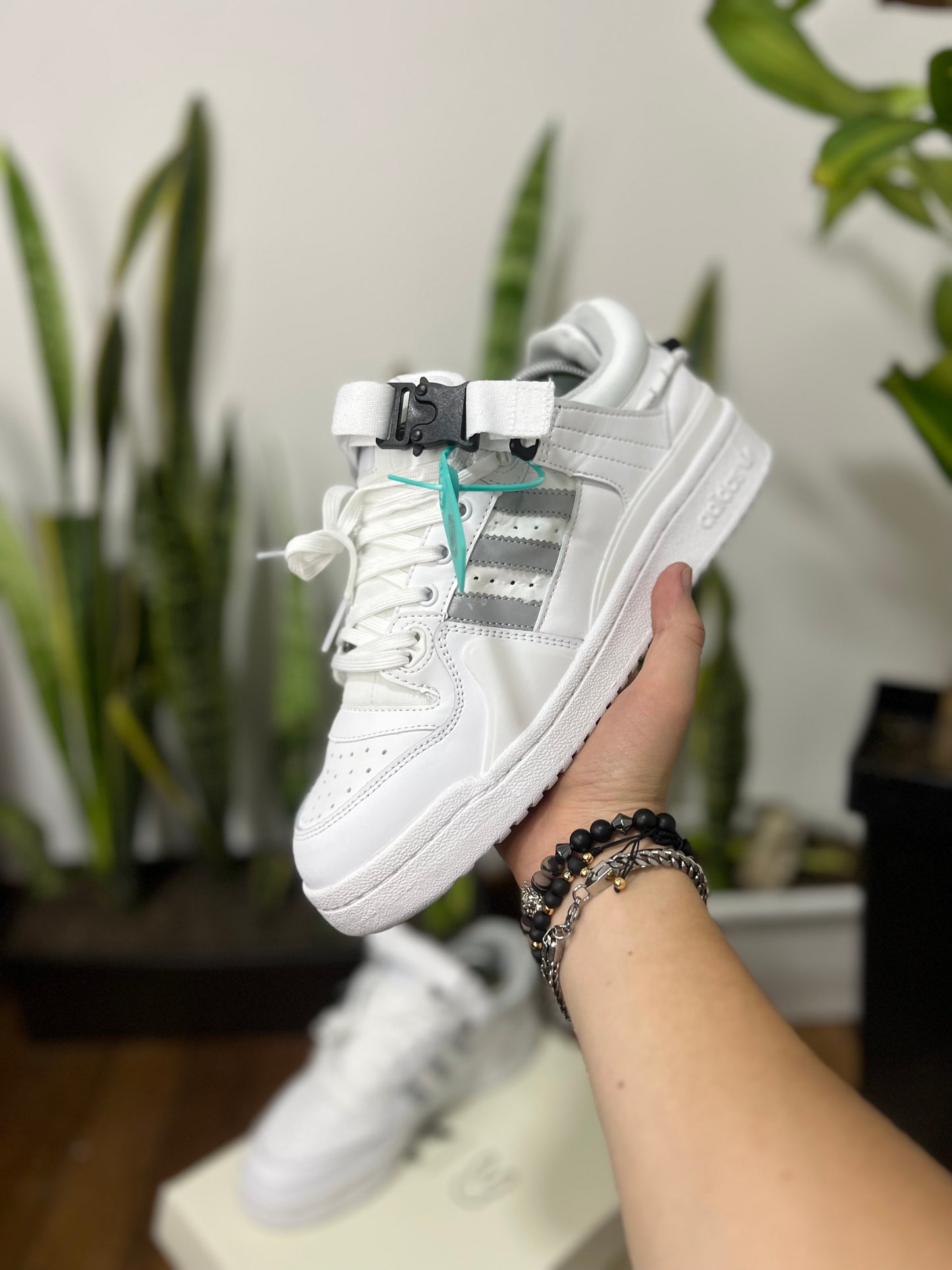 Adidas Forum x Bad Bunny “White”