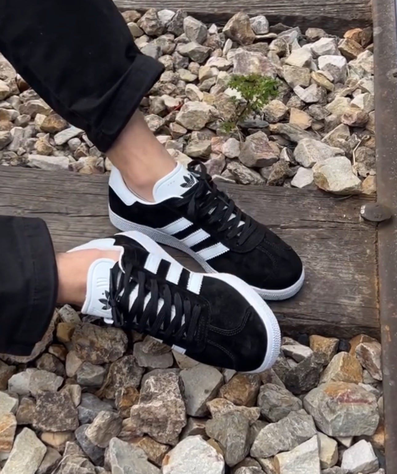 Adidas Gazelle “Black”