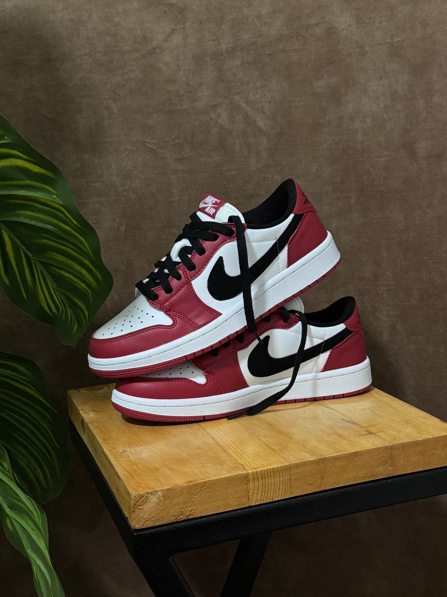 Air Jordan 1 Low “Chicago”