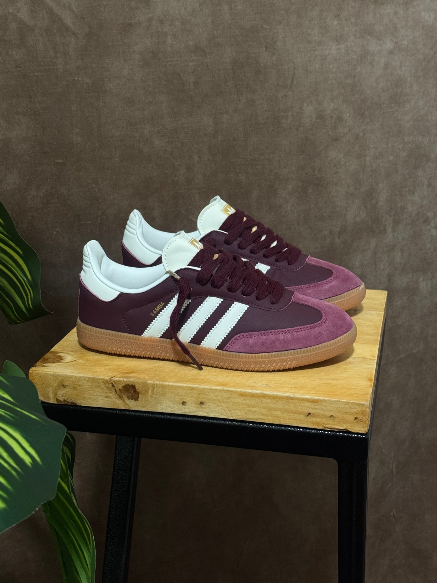 Adidas Samba OG “Burdeos”