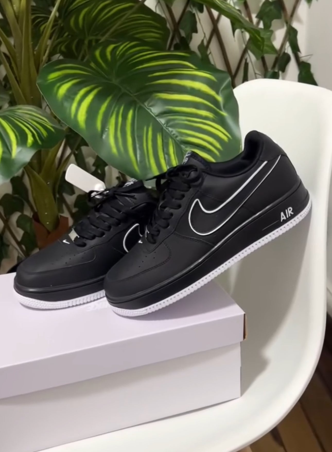 Nike Air Force 1 “Black/White”
